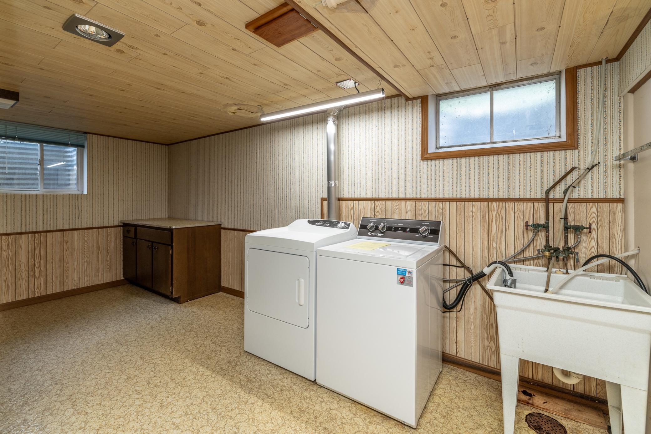 View of Residential at 2309 95th Street, Bloomington MN 55431, Bloomington (35 of 52) - Mike Wilen | Minnesota Team Real Estate