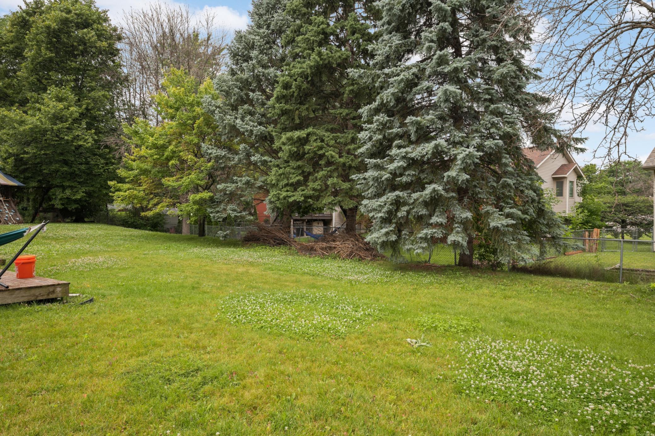 View of Residential at 2432 Henslow Court, Oakdale MN 55128, Oakdale (28 of 28) - Mike Wilen | Minnesota Team Real Estate