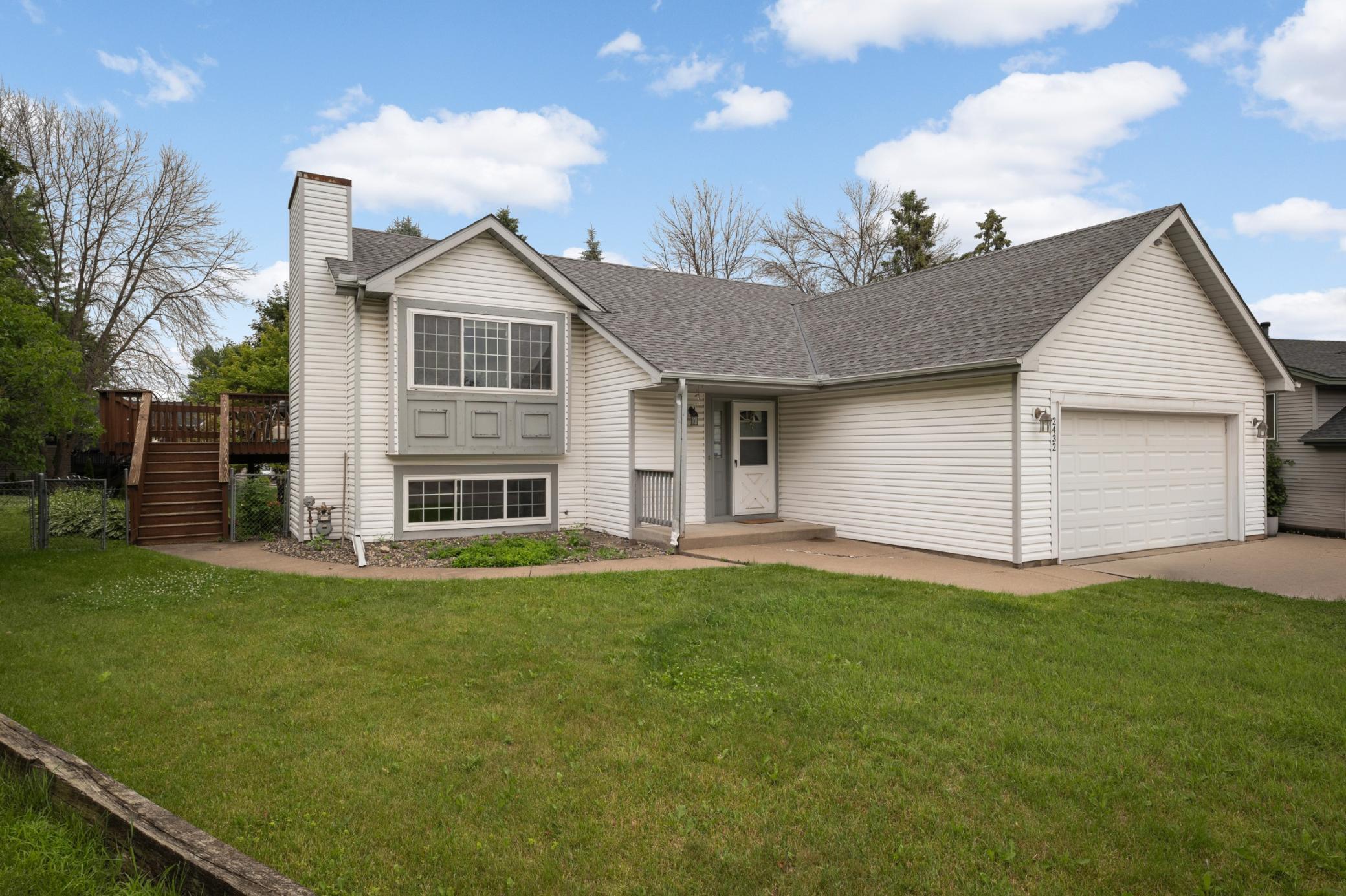 View of Residential at 2432 Henslow Court, Oakdale MN 55128, Oakdale - Mike Wilen | Minnesota Team Real Estate