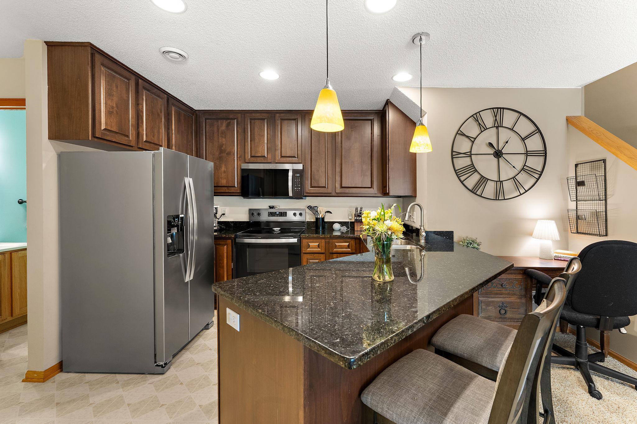 View of Residential at 8598 Quarry Ridge Lane #H, Woodbury MN 55125, Woodbury (8 of 19) - Mike Wilen | Minnesota Team Real Estate