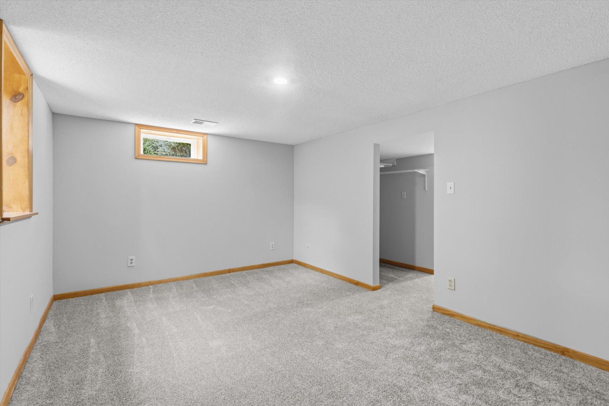 View of Residential at 736 Lasso Lane, Eagan MN 55123, Eagan (24 of 27) - Mike Wilen | Minnesota Team Real Estate