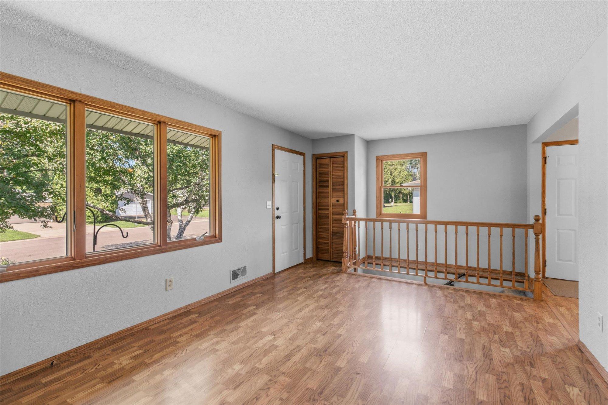 View of Residential at 736 Lasso Lane, Eagan MN 55123, Eagan (15 of 27) - Mike Wilen | Minnesota Team Real Estate