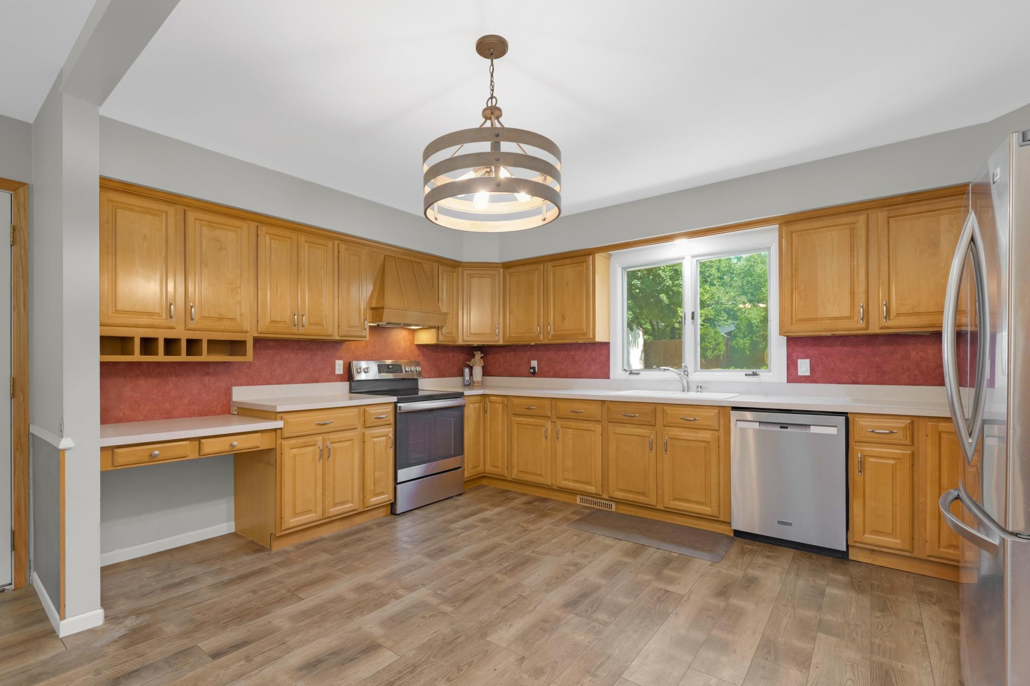 View of Residential at 13513 Colfax Avenue, Burnsville MN 55337, Burnsville (15 of 46) - Mike Wilen | Minnesota Team Real Estate