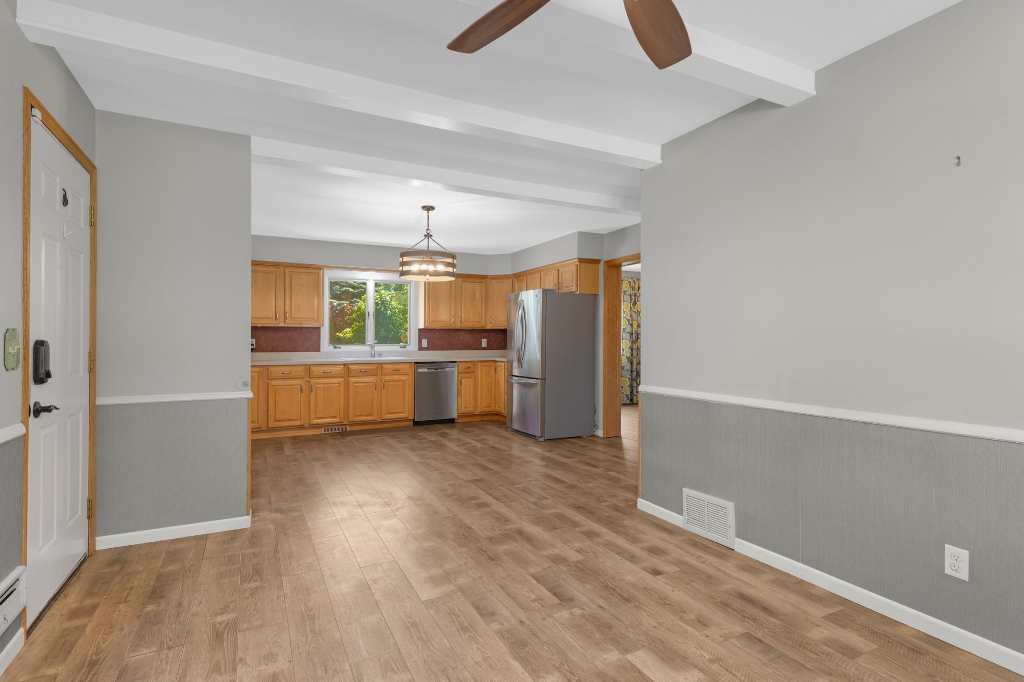 View of Residential at 13513 Colfax Avenue, Burnsville MN 55337, Burnsville (18 of 46) - Mike Wilen | Minnesota Team Real Estate