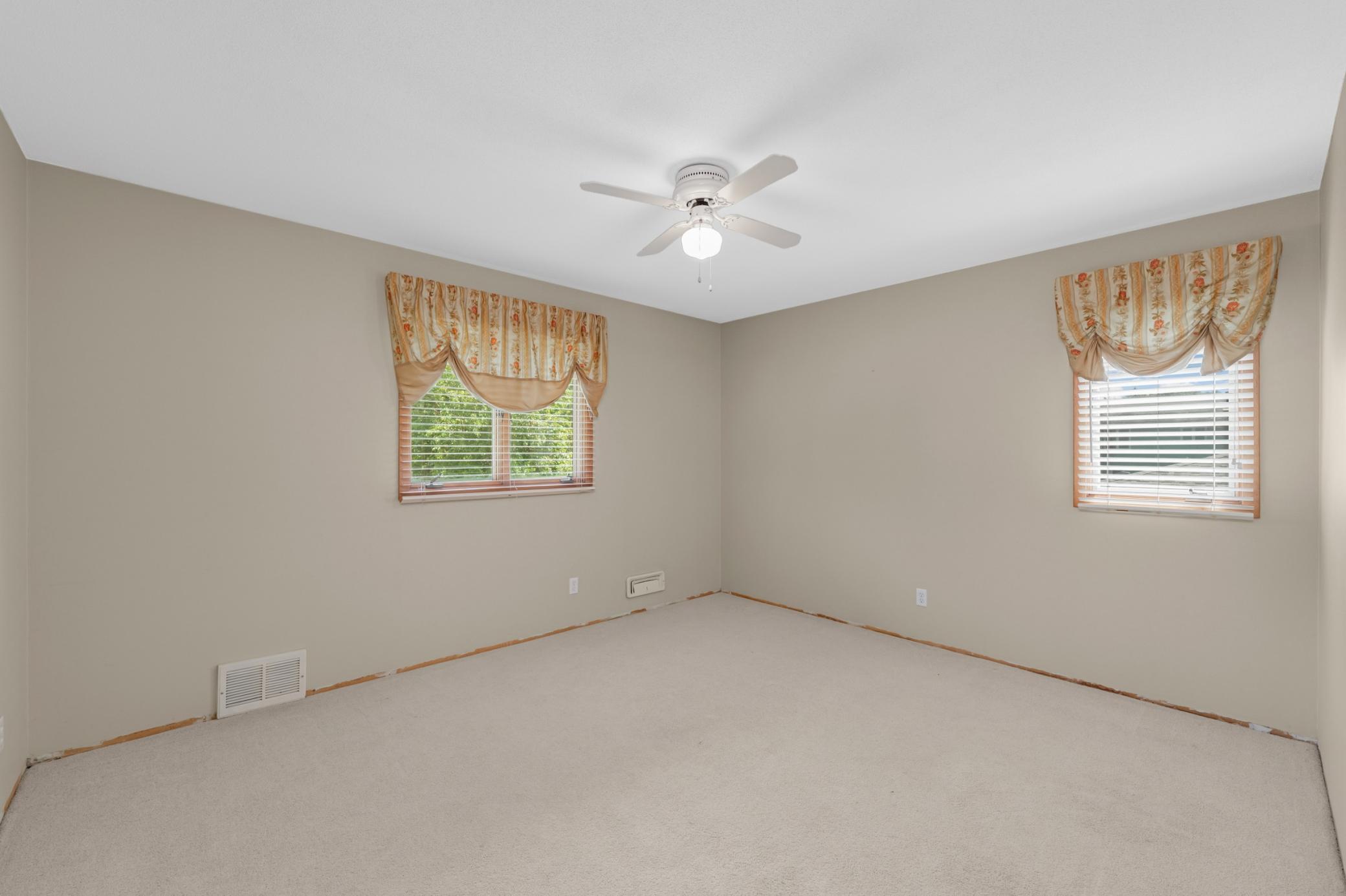 View of Residential at 13513 Colfax Avenue, Burnsville MN 55337, Burnsville (28 of 46) - Mike Wilen | Minnesota Team Real Estate