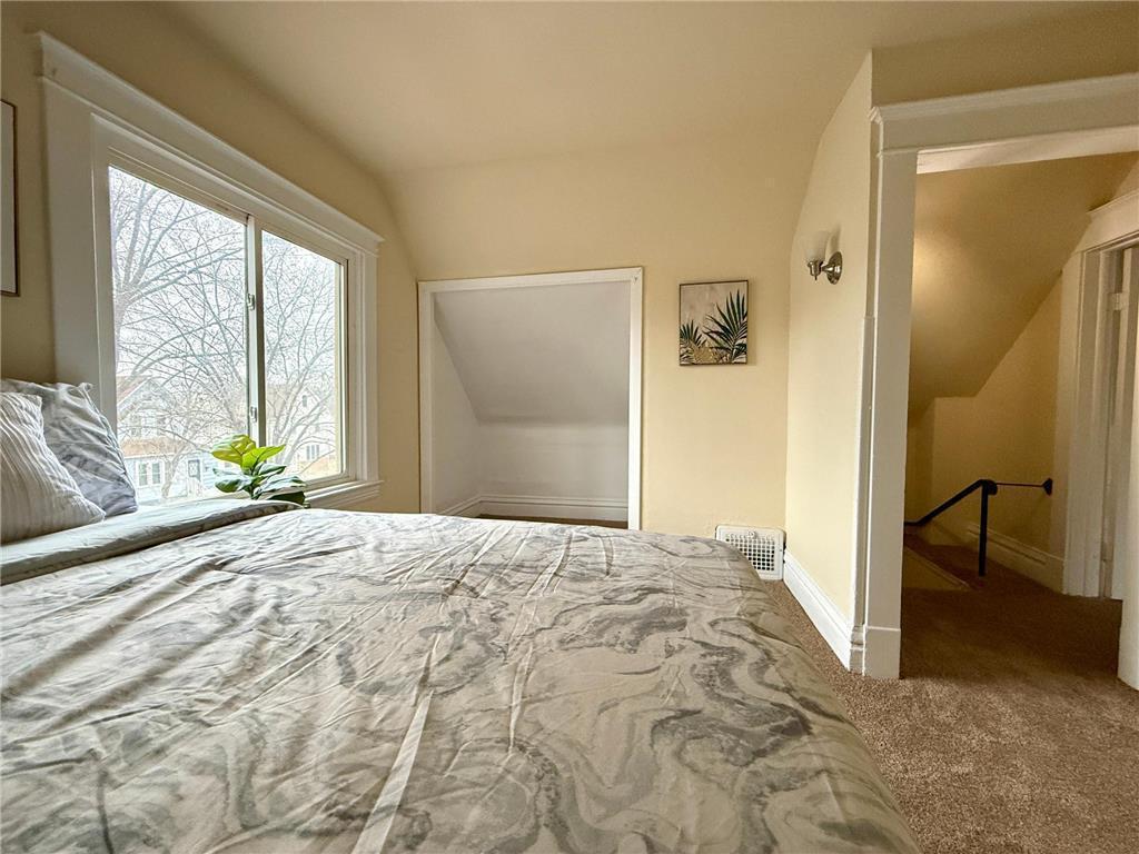View of Residential at 869 Lawson Avenue, Saint Paul MN 55106, Saint Paul (26 of 35) - Mike Wilen | Minnesota Team Real Estate