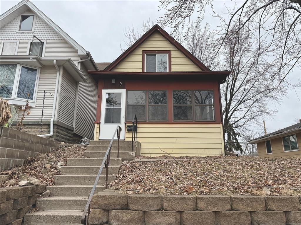 View of Residential at 869 Lawson Avenue, Saint Paul MN 55106, Saint Paul (35 of 35) - Mike Wilen | Minnesota Team Real Estate