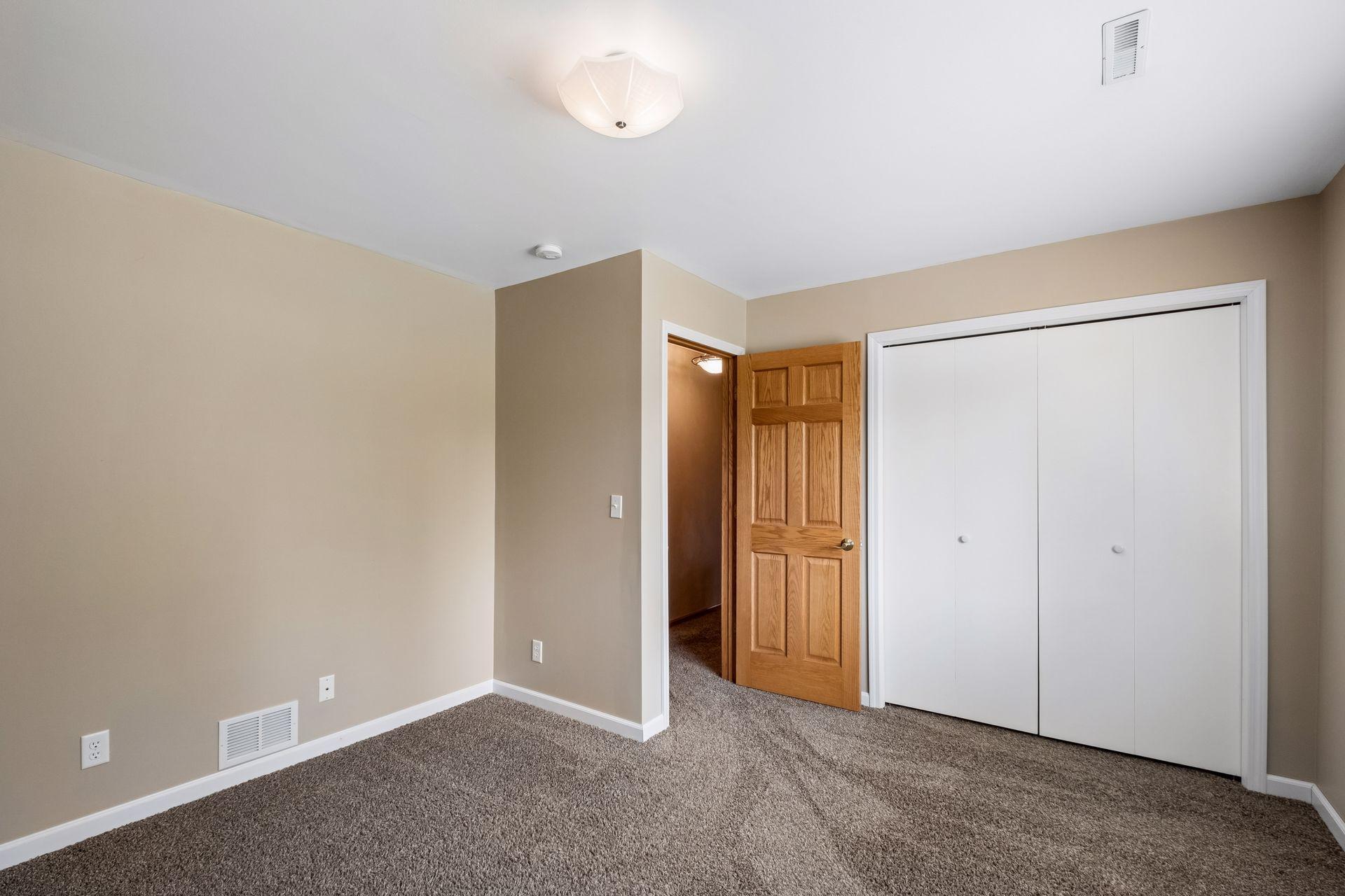 View of Residential at 3963 Bailey Ridge Draw, Woodbury MN 55125, Woodbury (39 of 46) - Mike Wilen | Minnesota Team Real Estate