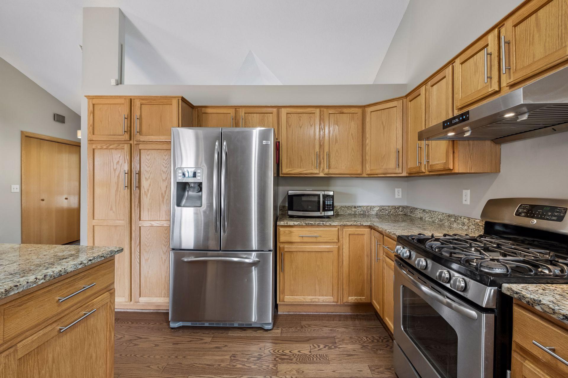 View of Residential at 3963 Bailey Ridge Draw, Woodbury MN 55125, Woodbury (10 of 46) - Mike Wilen | Minnesota Team Real Estate