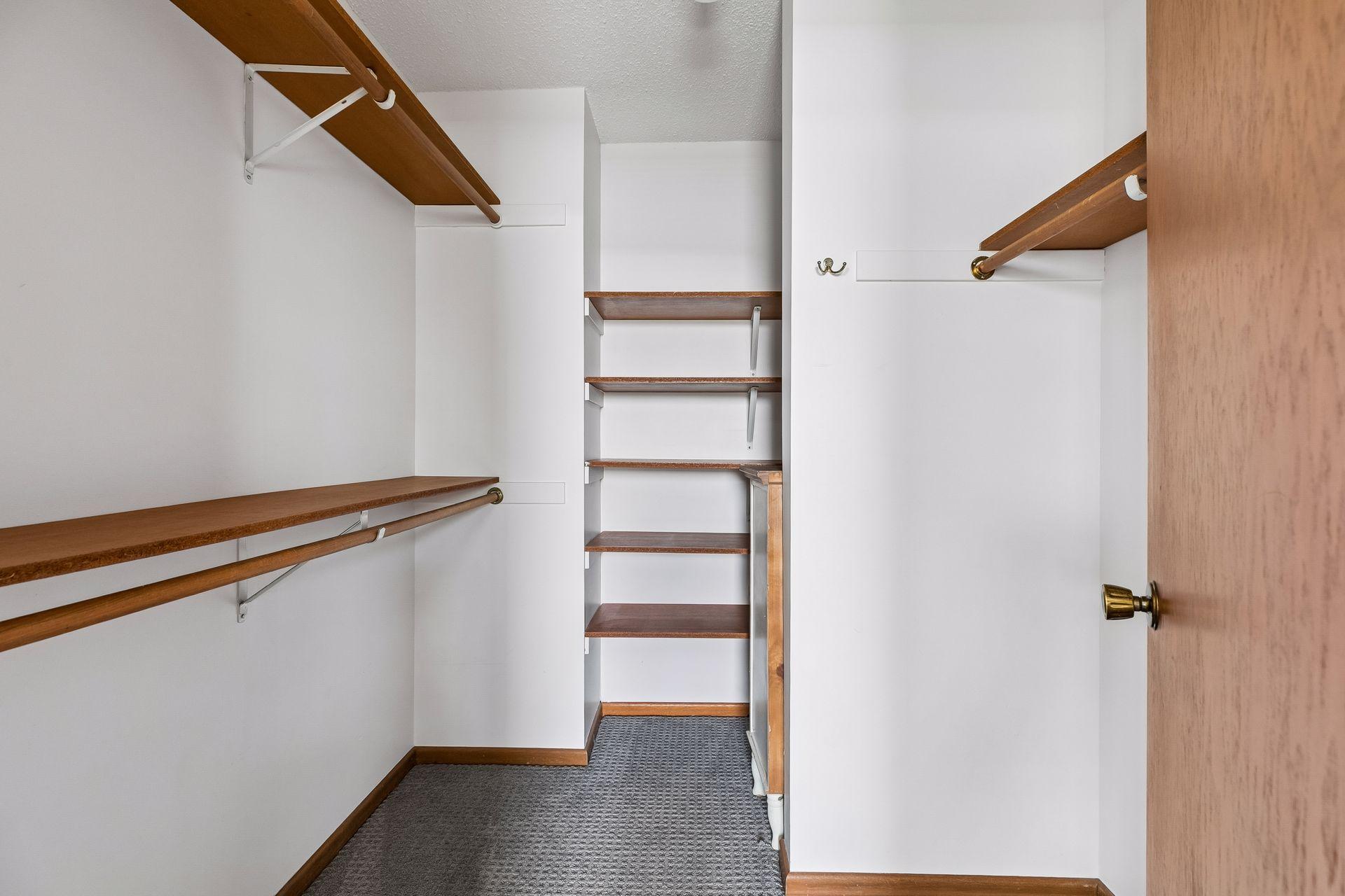 View of Residential at 162 College Avenue #5, Saint Paul MN 55102, Saint Paul (24 of 41) - Mike Wilen | Minnesota Team Real Estate