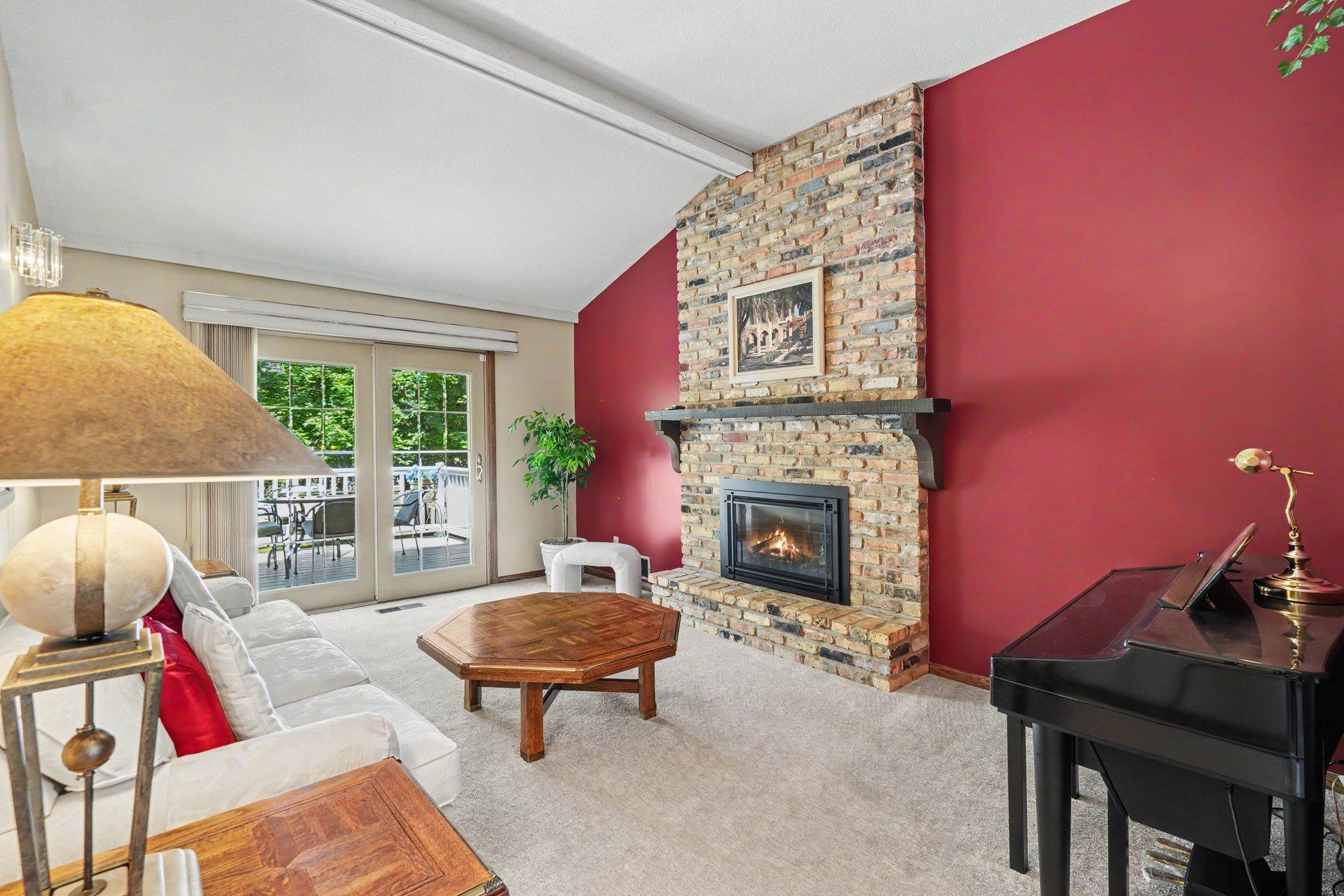 View of Residential at 436 Rice Creek Boulevard, Fridley MN 55432, Fridley (4 of 34) - Mike Wilen | Minnesota Team Real Estate