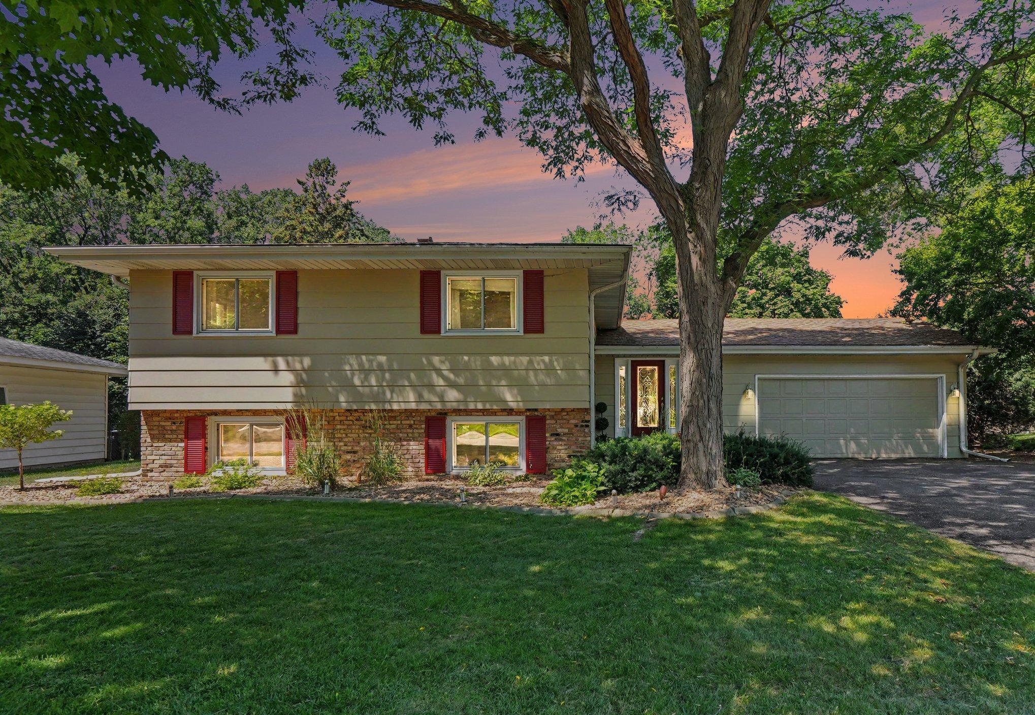 View of Residential at 436 Rice Creek Boulevard, Fridley MN 55432, Fridley (31 of 34) - Mike Wilen | Minnesota Team Real Estate