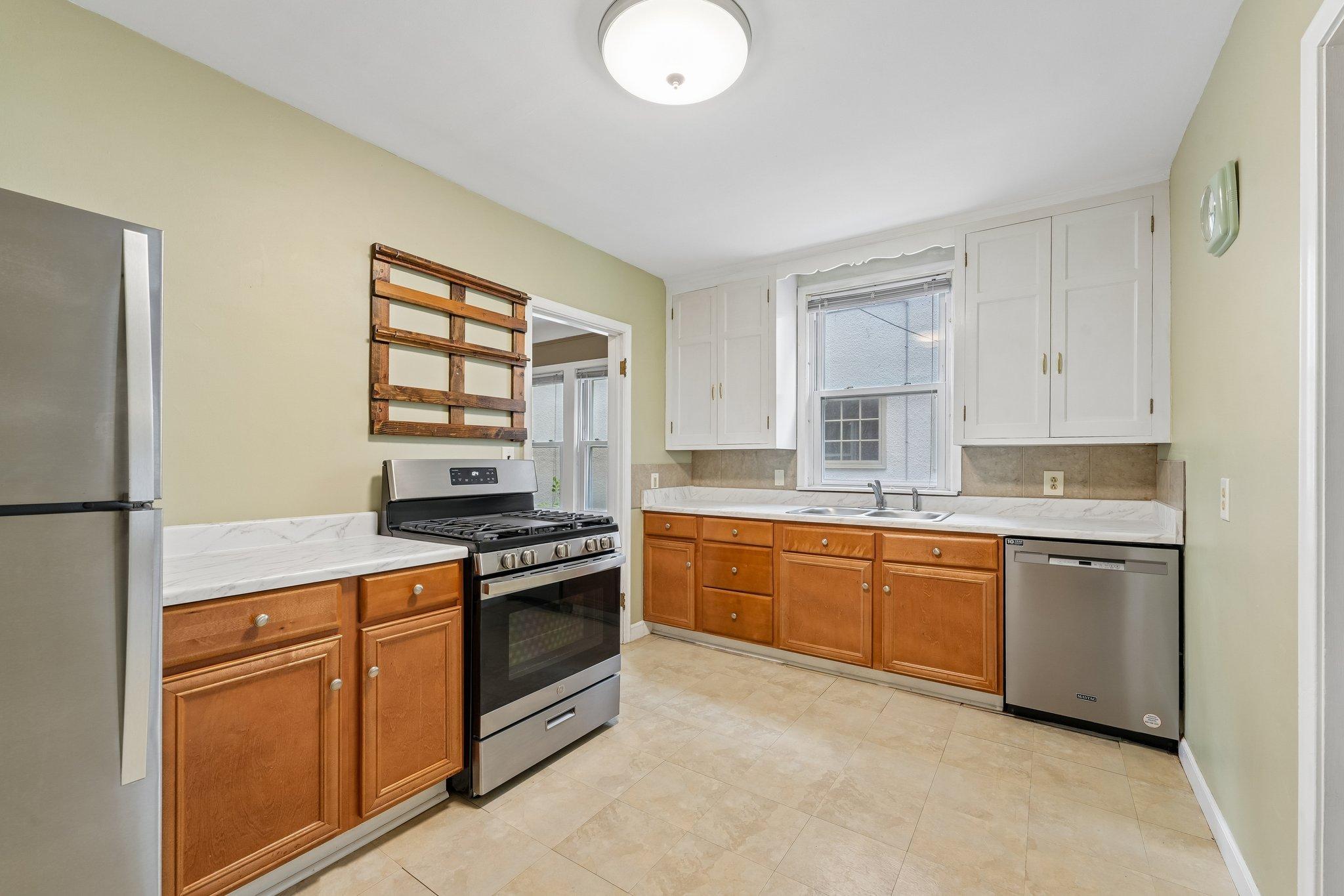 View of Residential Income at 3412 Humboldt Avenue, Minneapolis MN 55408, Minneapolis (13 of 78) - Mike Wilen | Minnesota Team Real Estate