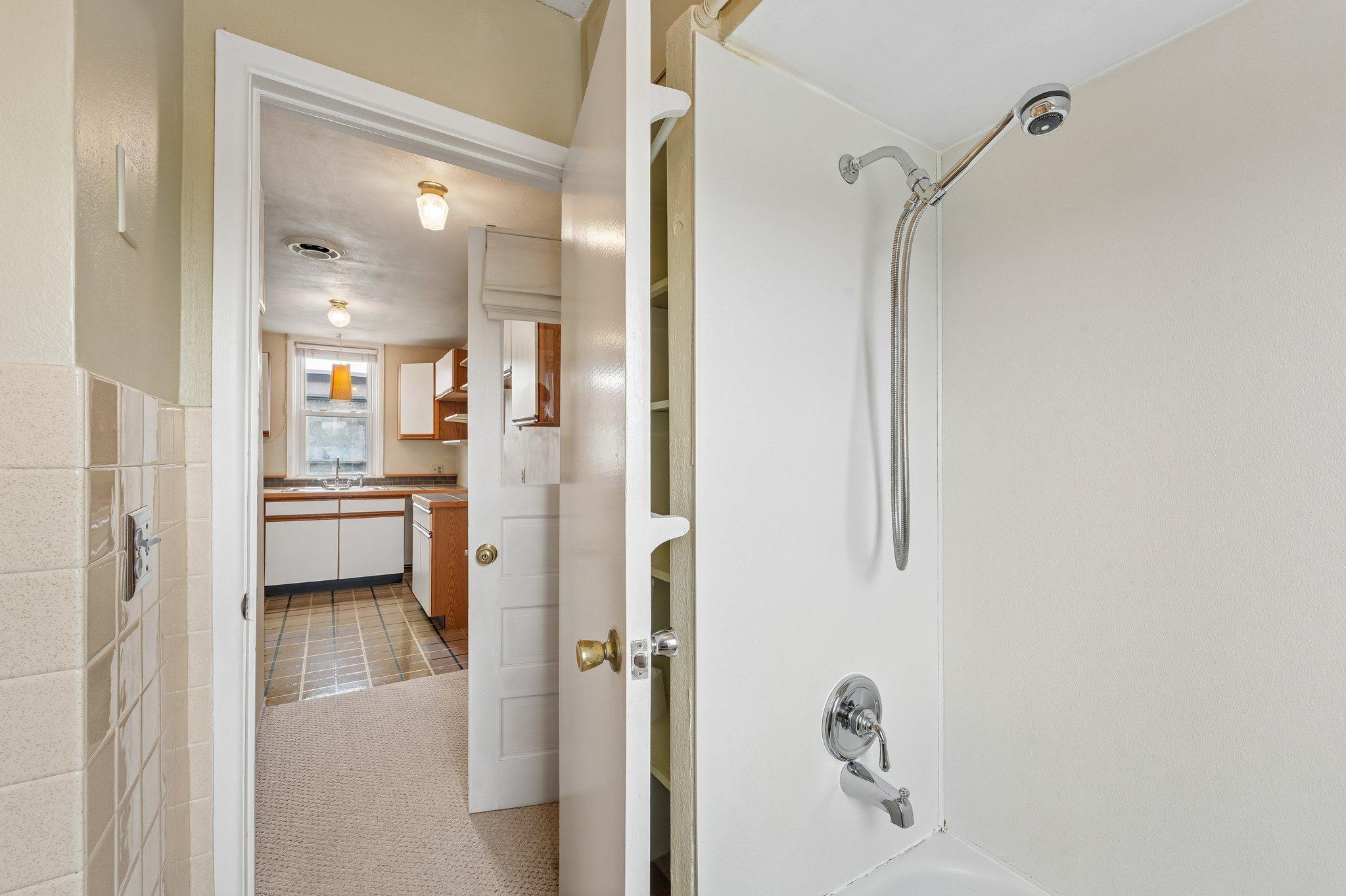 View of Residential Income at 3412 Humboldt Avenue, Minneapolis MN 55408, Minneapolis (51 of 78) - Mike Wilen | Minnesota Team Real Estate