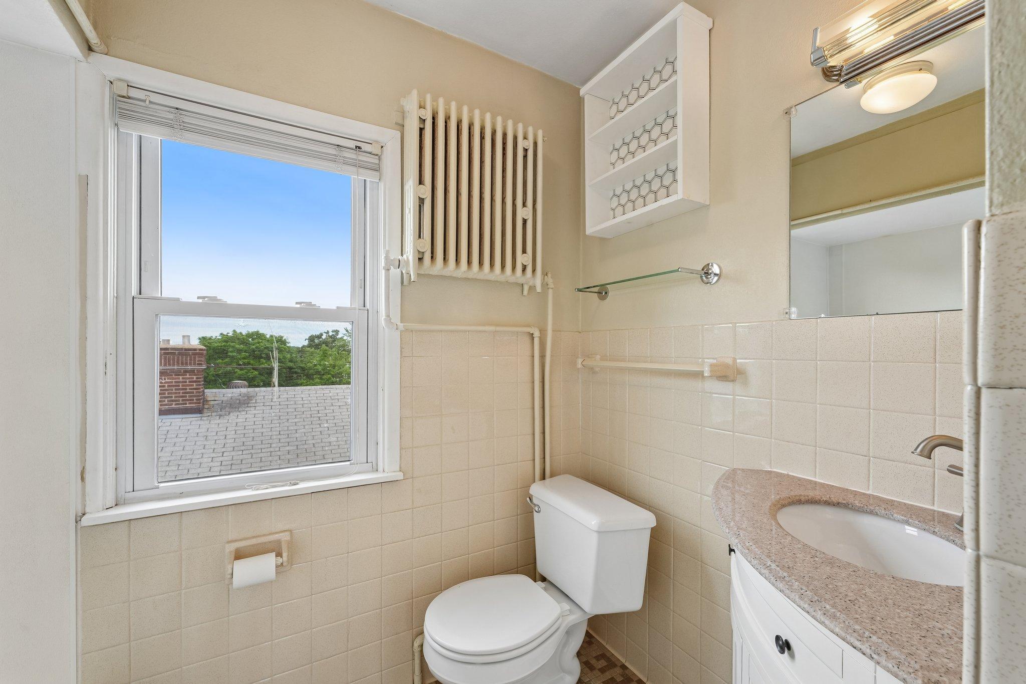View of Residential Income at 3412 Humboldt Avenue, Minneapolis MN 55408, Minneapolis (50 of 78) - Mike Wilen | Minnesota Team Real Estate