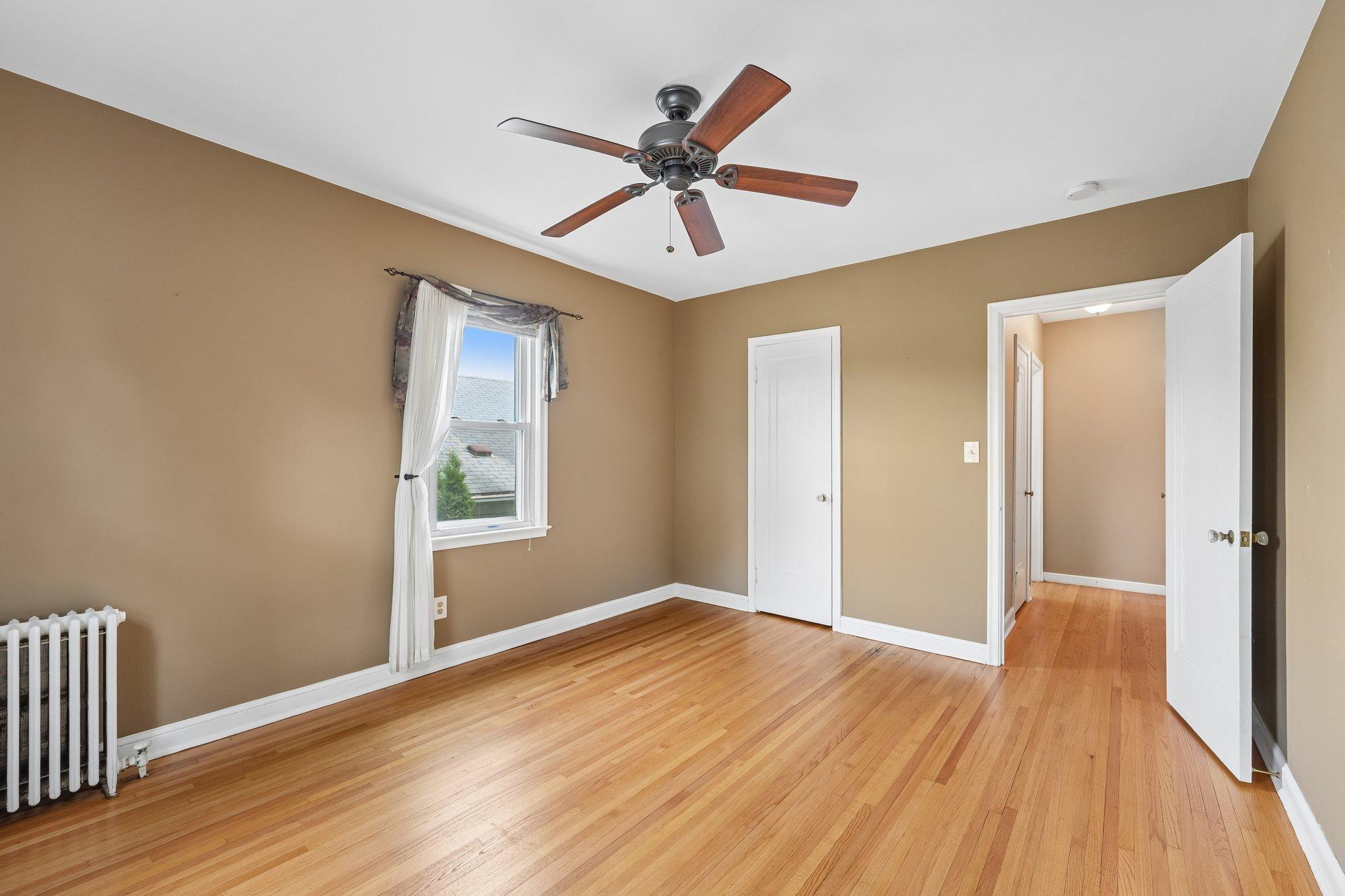 View of Residential Income at 3412 Humboldt Avenue, Minneapolis MN 55408, Minneapolis (41 of 78) - Mike Wilen | Minnesota Team Real Estate