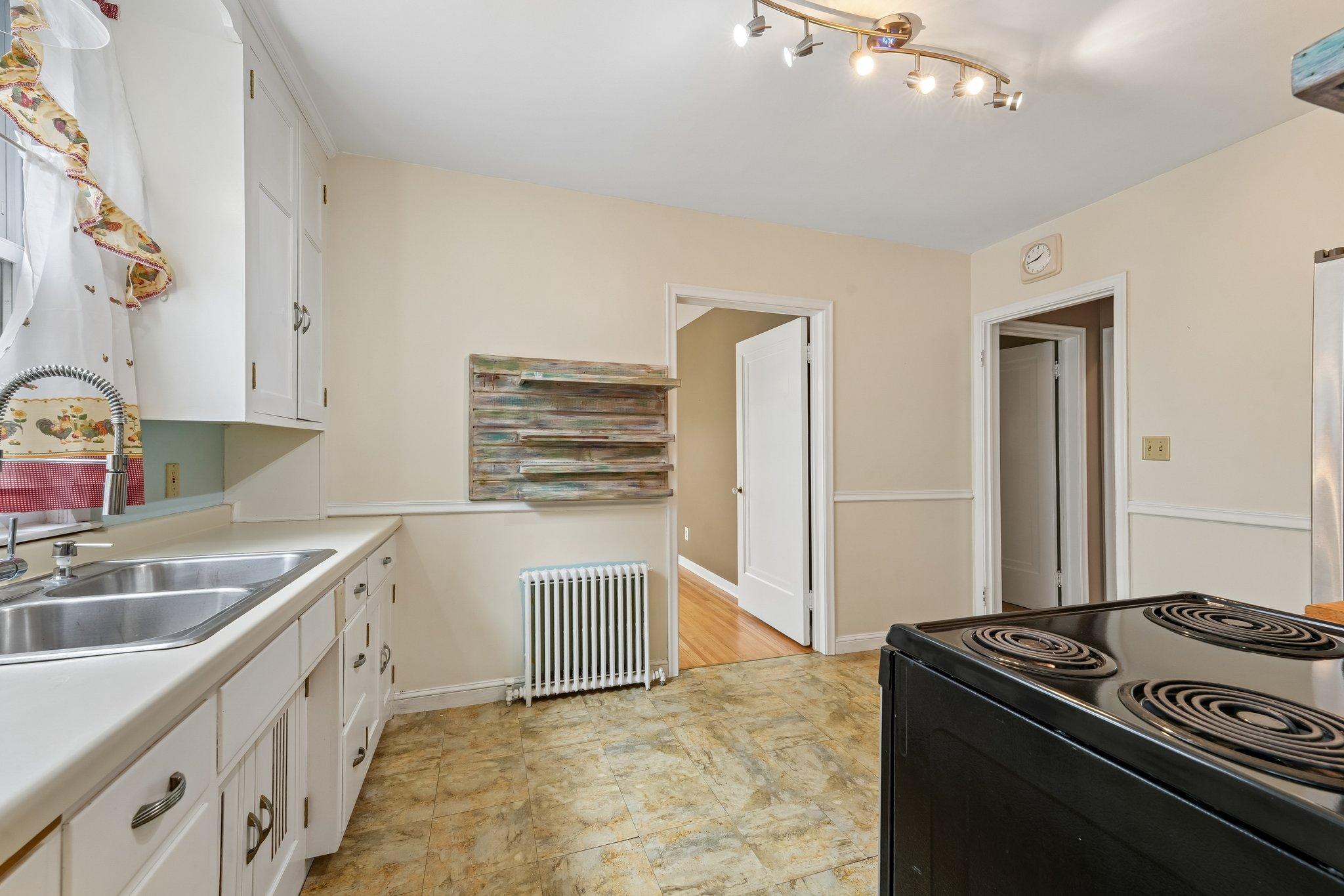View of Residential Income at 3412 Humboldt Avenue, Minneapolis MN 55408, Minneapolis (33 of 78) - Mike Wilen | Minnesota Team Real Estate