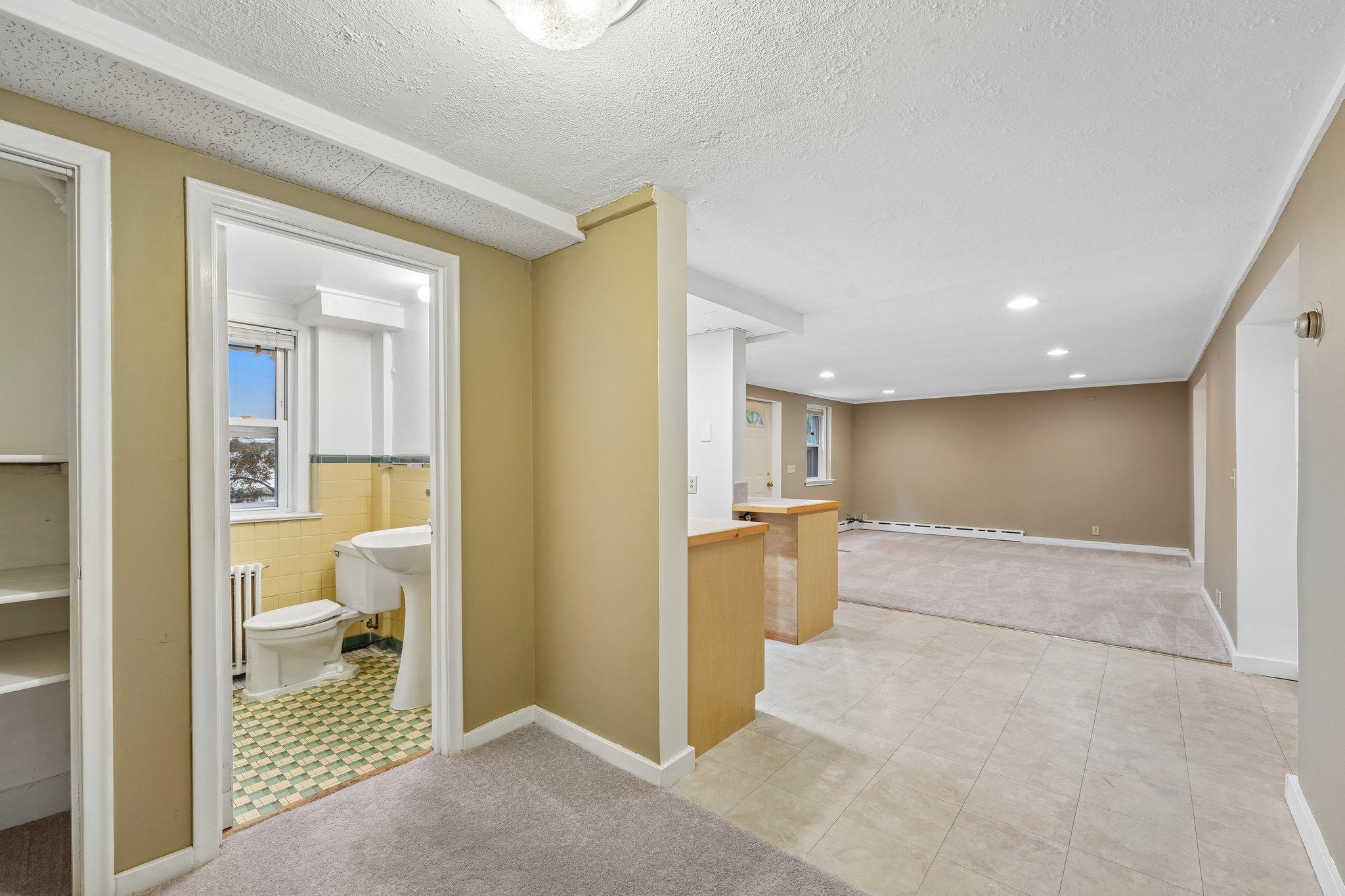 View of Residential Income at 3412 Humboldt Avenue, Minneapolis MN 55408, Minneapolis (57 of 78) - Mike Wilen | Minnesota Team Real Estate