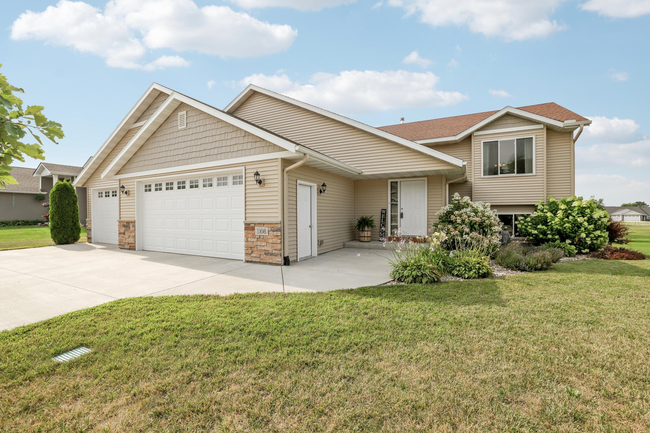 View of Residential at 1108 Mulberry Avenue, Montgomery MN 56069, Montgomery (2 of 39) - Mike Wilen | Minnesota Team Real Estate