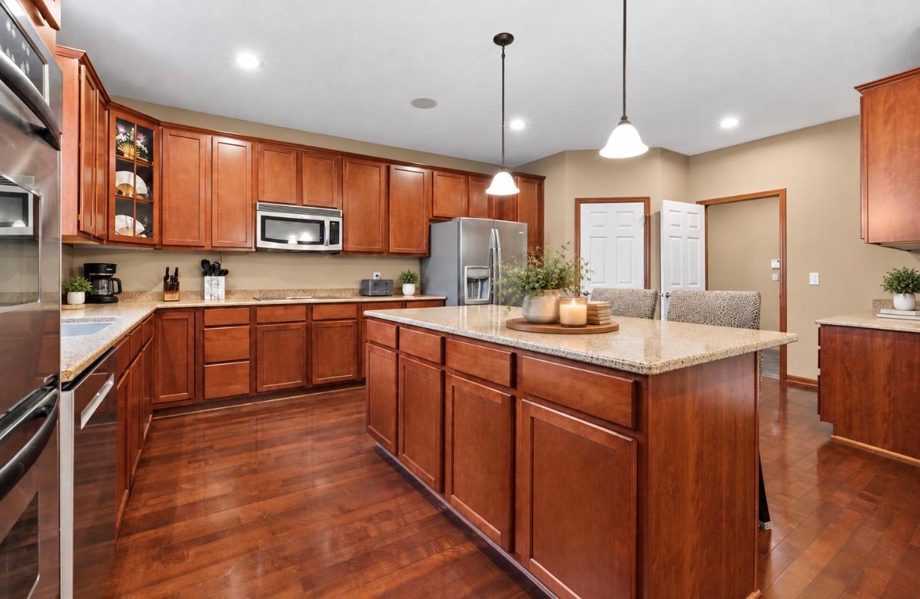 View of Residential at 2061 Winterberry Lane, Shakopee MN 55379, Shakopee (23 of 97) - Mike Wilen | Minnesota Team Real Estate