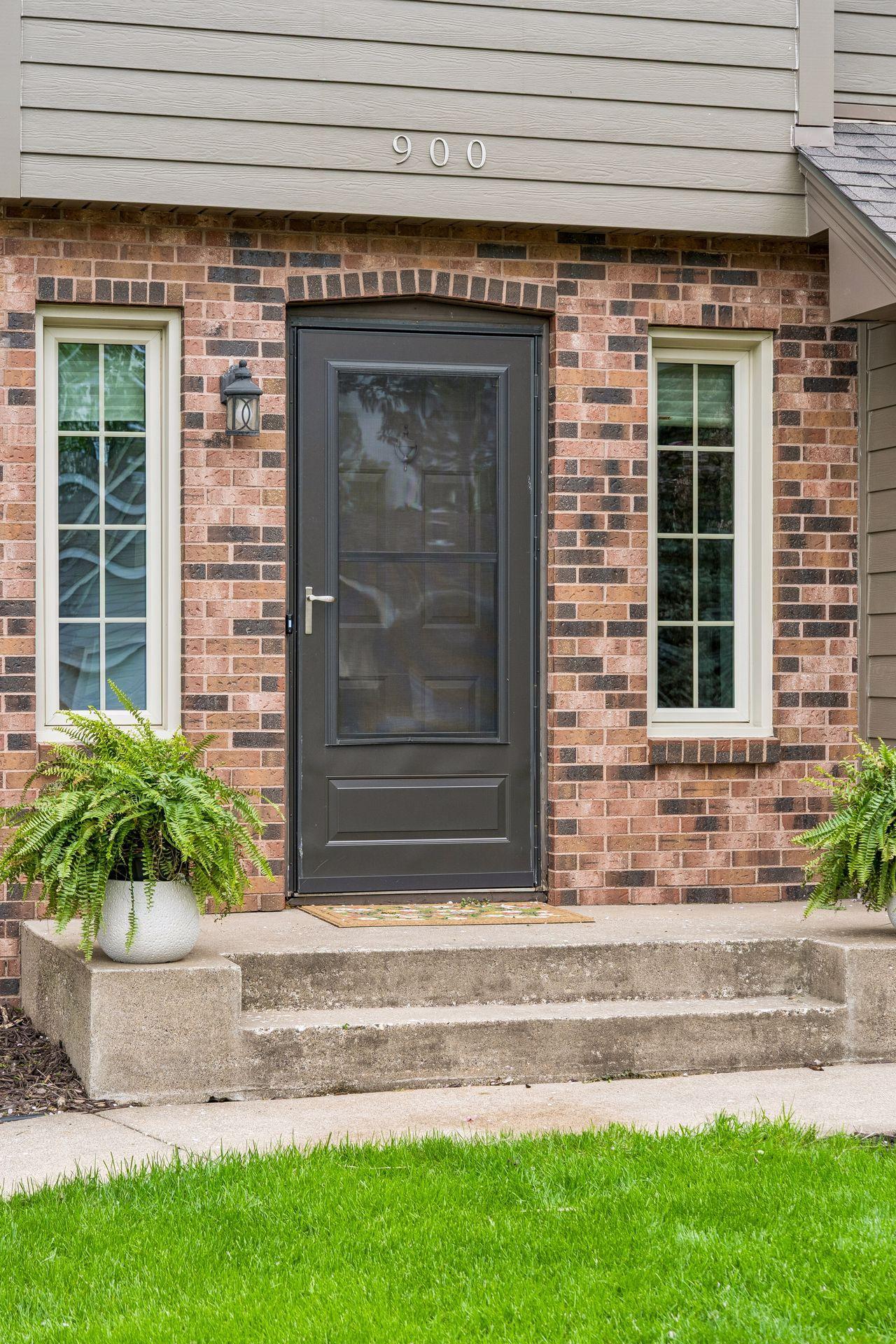 View of Residential at 900 Nina Court, Mendota Heights MN 55118, Mendota Heights (6 of 64) - Mike Wilen | Minnesota Team Real Estate
