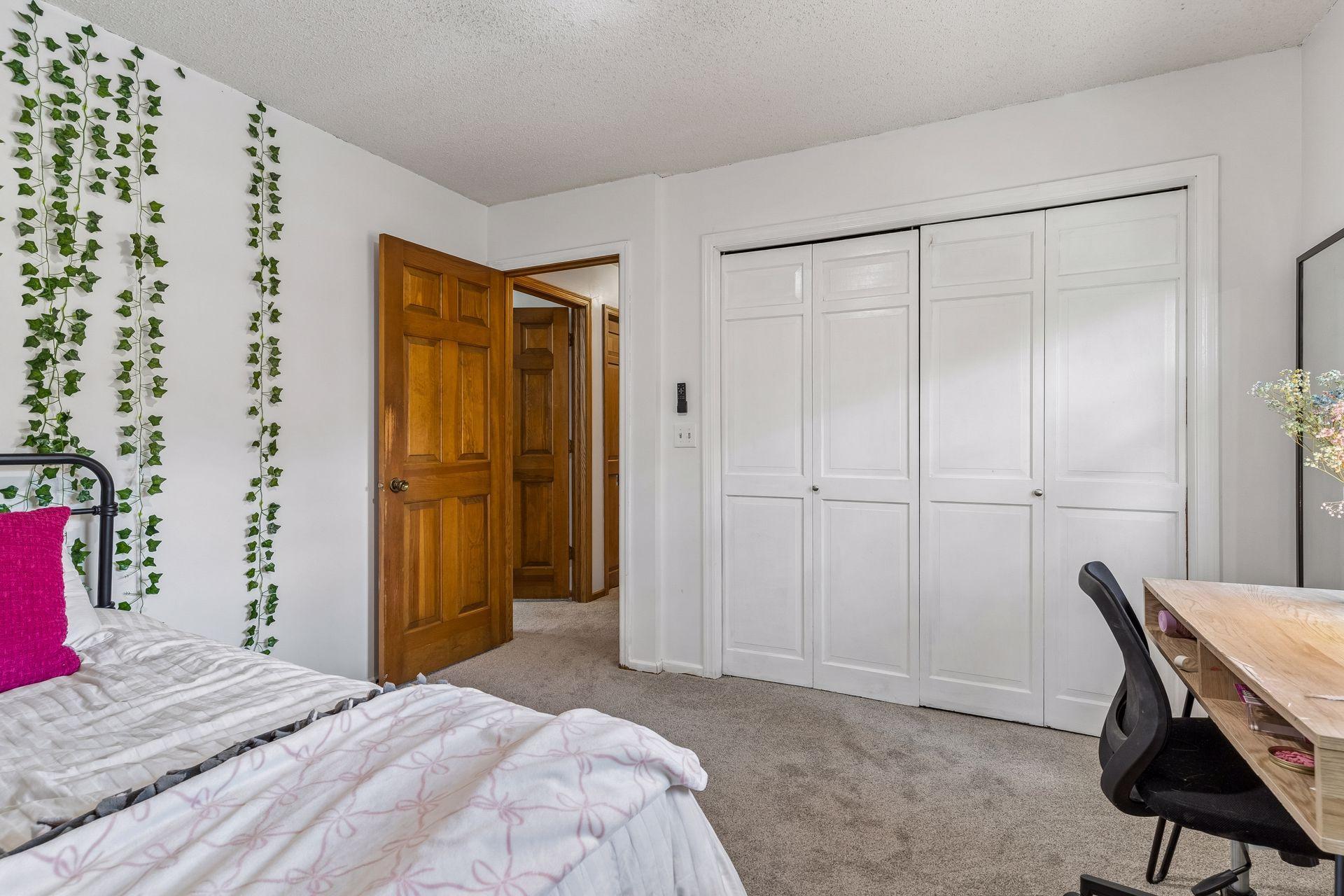 View of Residential at 900 Nina Court, Mendota Heights MN 55118, Mendota Heights (37 of 64) - Mike Wilen | Minnesota Team Real Estate
