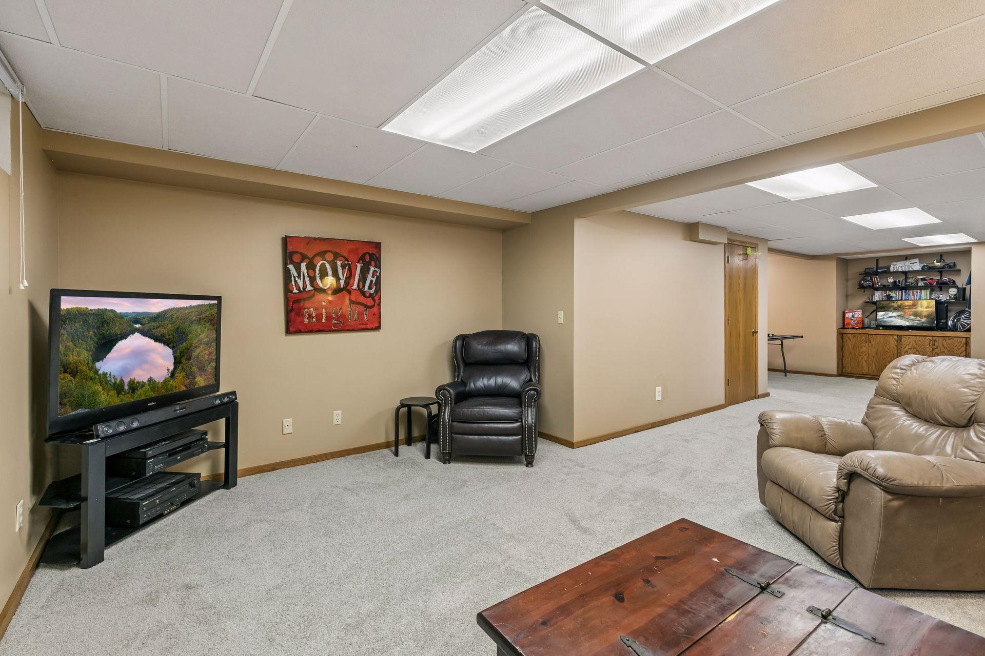 View of Residential at 900 Nina Court, Mendota Heights MN 55118, Mendota Heights (49 of 64) - Mike Wilen | Minnesota Team Real Estate