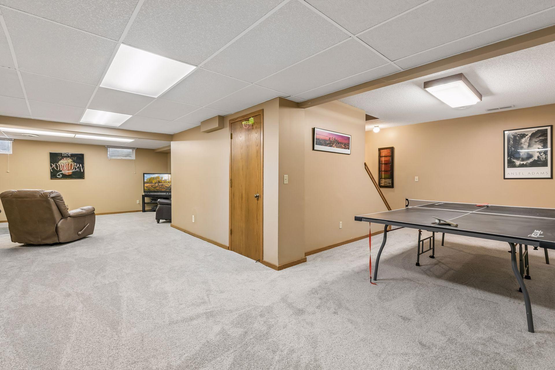 View of Residential at 900 Nina Court, Mendota Heights MN 55118, Mendota Heights (45 of 64) - Mike Wilen | Minnesota Team Real Estate