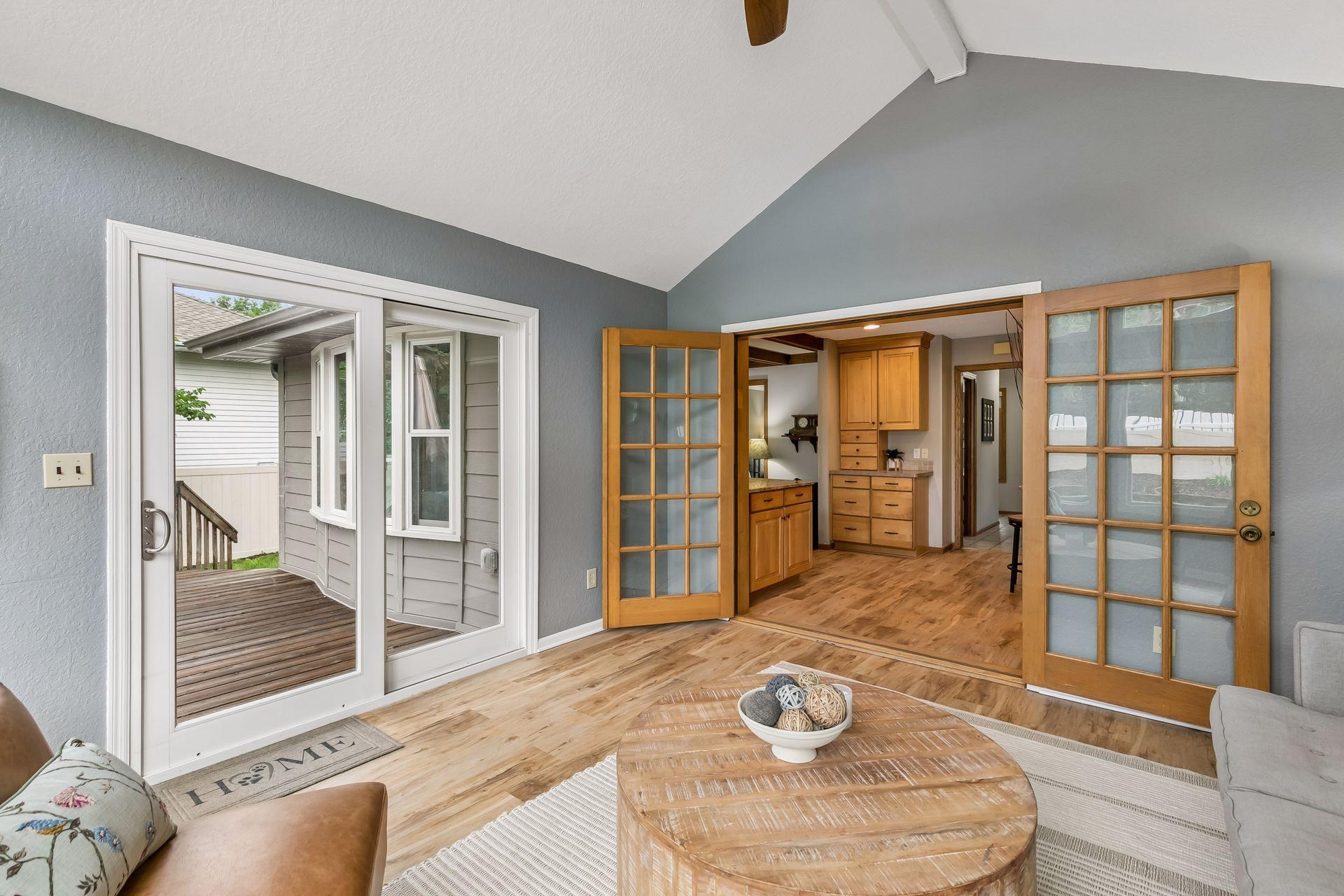 View of Residential at 900 Nina Court, Mendota Heights MN 55118, Mendota Heights (28 of 64) - Mike Wilen | Minnesota Team Real Estate