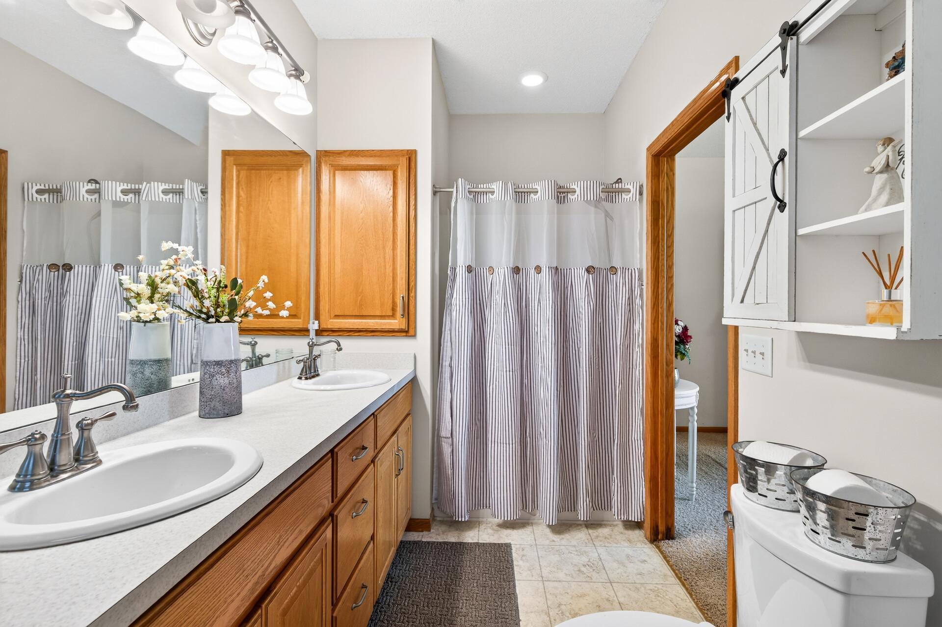 View of Residential at 5608 105th Avenue, Brooklyn Park MN 55443, Brooklyn Park (20 of 37) - Mike Wilen | Minnesota Team Real Estate