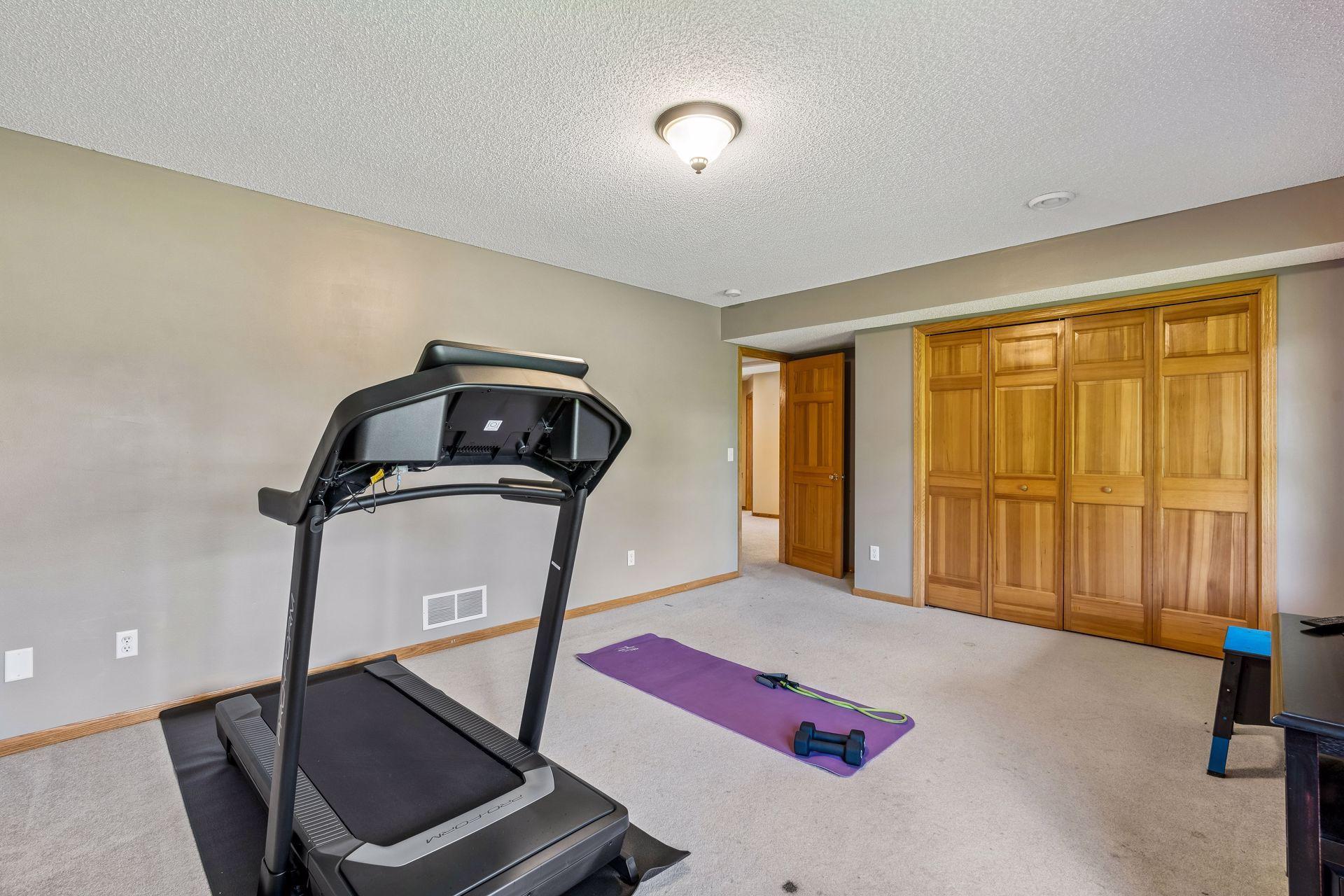 View of Residential at 10917 Nassau Circle, Blaine MN 55449, Blaine (33 of 42) - Mike Wilen | Minnesota Team Real Estate