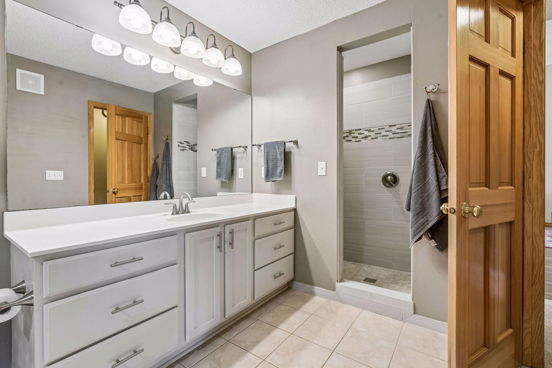 View of Residential at 10917 Nassau Circle, Blaine MN 55449, Blaine (18 of 42) - Mike Wilen | Minnesota Team Real Estate