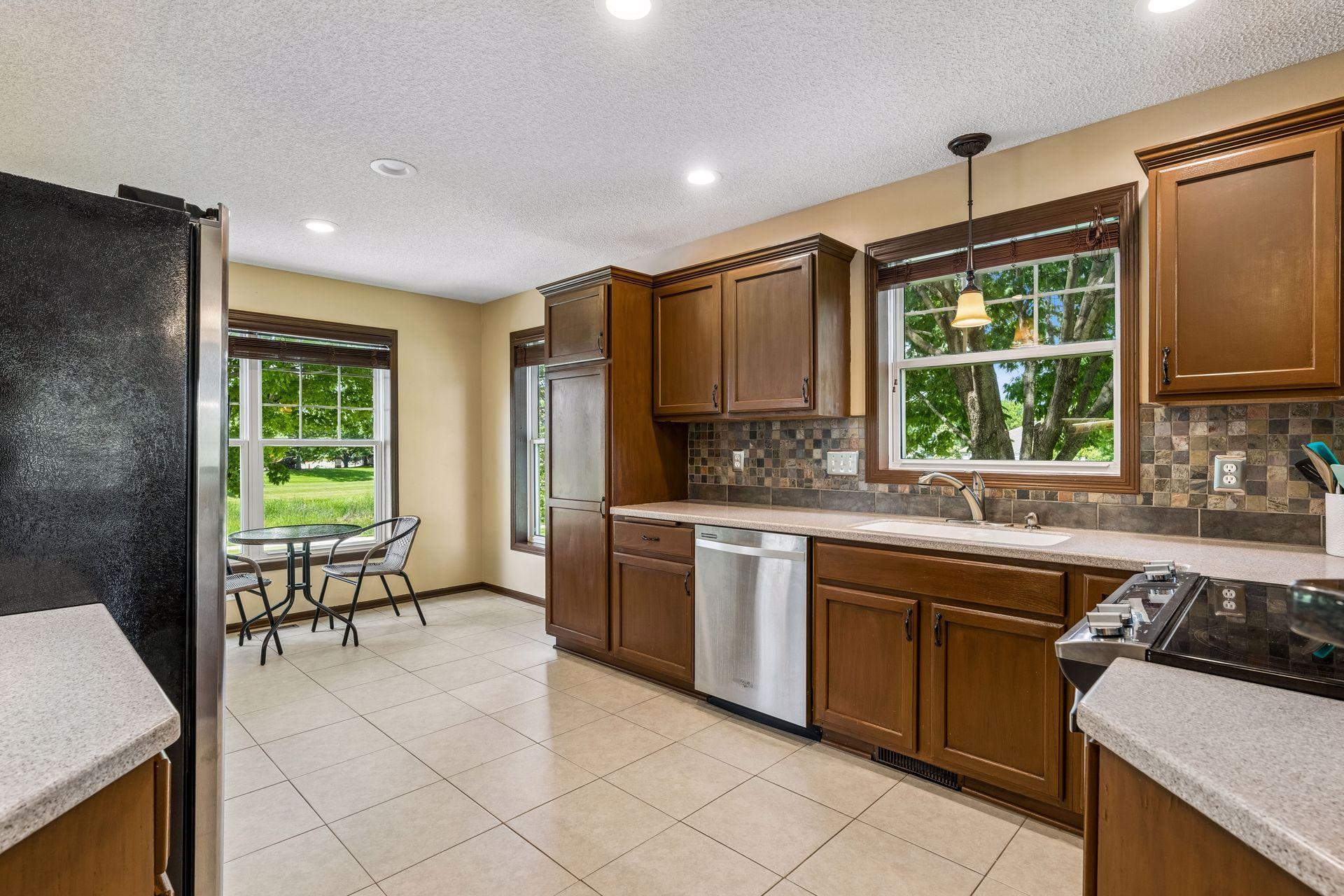 View of Residential at 10917 Nassau Circle, Blaine MN 55449, Blaine (10 of 42) - Mike Wilen | Minnesota Team Real Estate