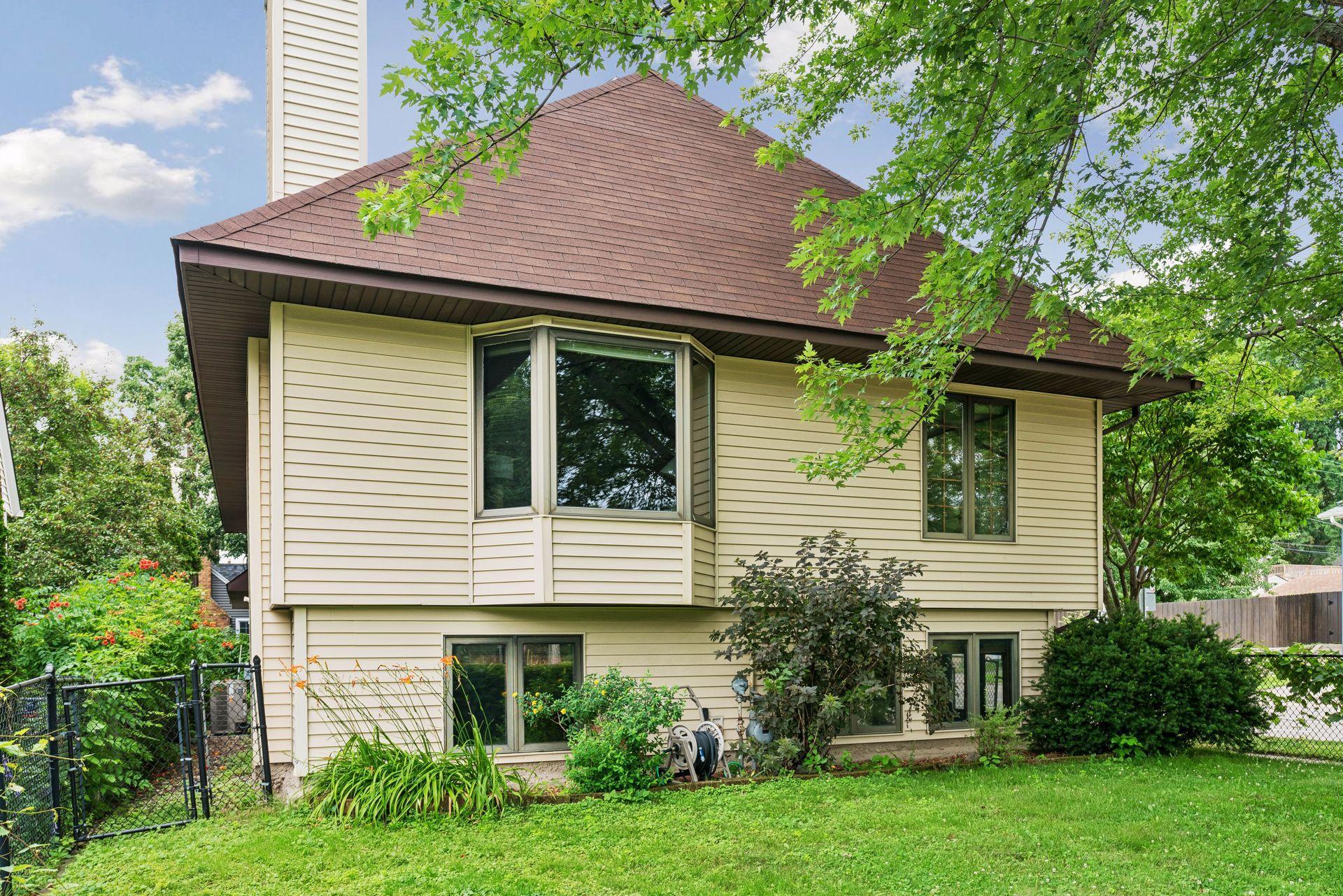 View of Residential at 707 Hamline Avenue, Saint Paul MN 55116, Saint Paul (44 of 49) - Mike Wilen | Minnesota Team Real Estate