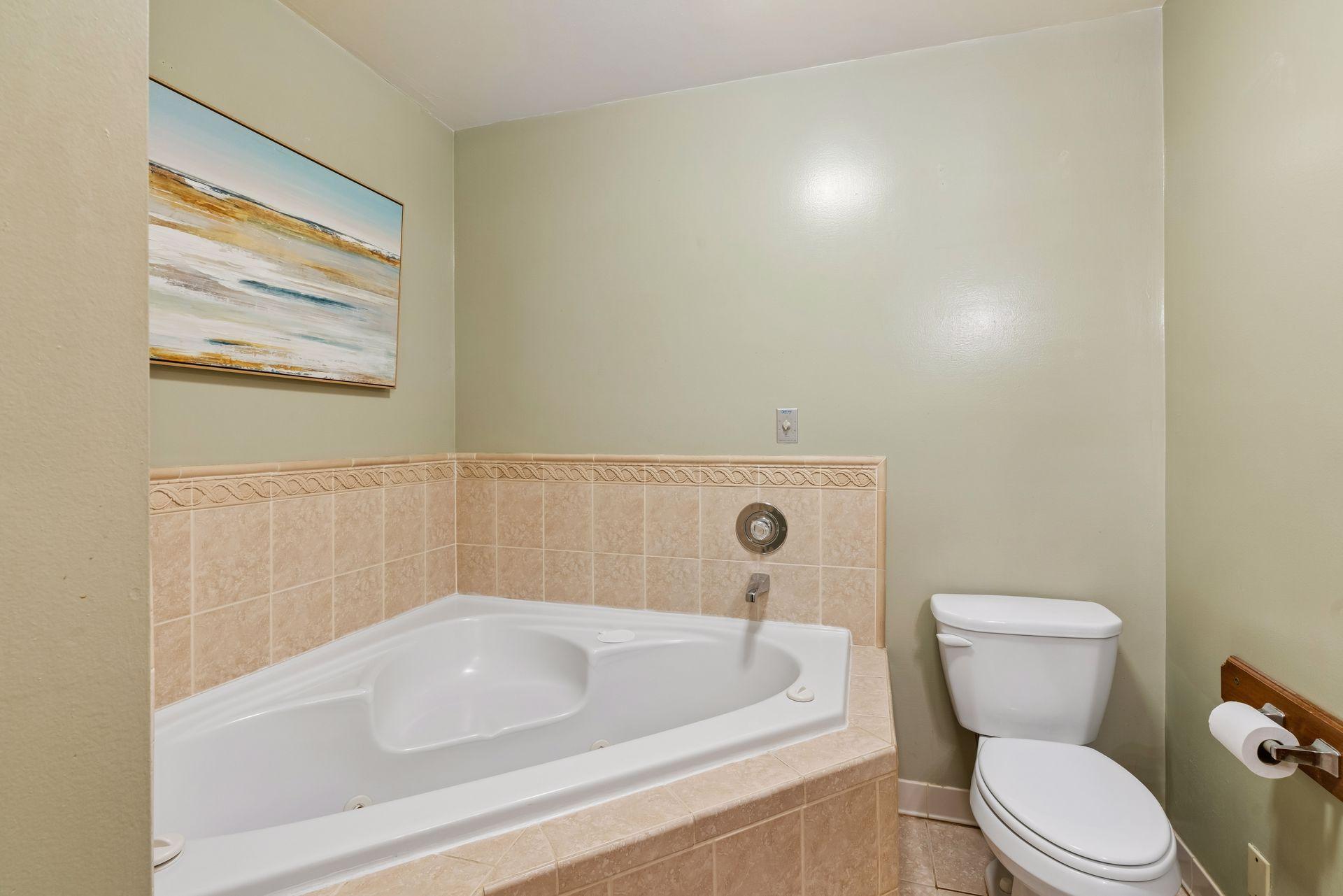 View of Residential at 707 Hamline Avenue, Saint Paul MN 55116, Saint Paul (23 of 49) - Mike Wilen | Minnesota Team Real Estate