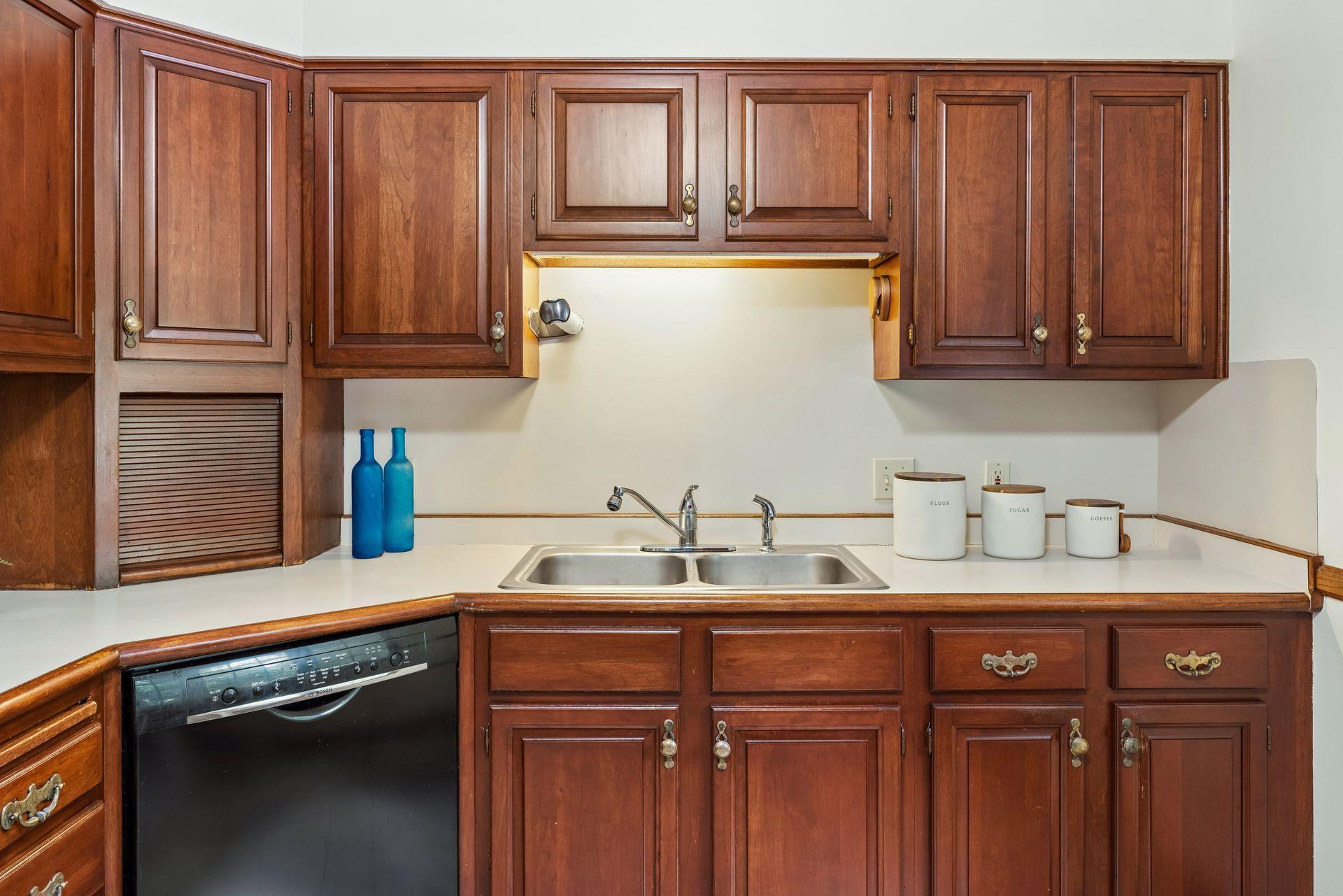 View of Residential at 707 Hamline Avenue, Saint Paul MN 55116, Saint Paul (17 of 49) - Mike Wilen | Minnesota Team Real Estate