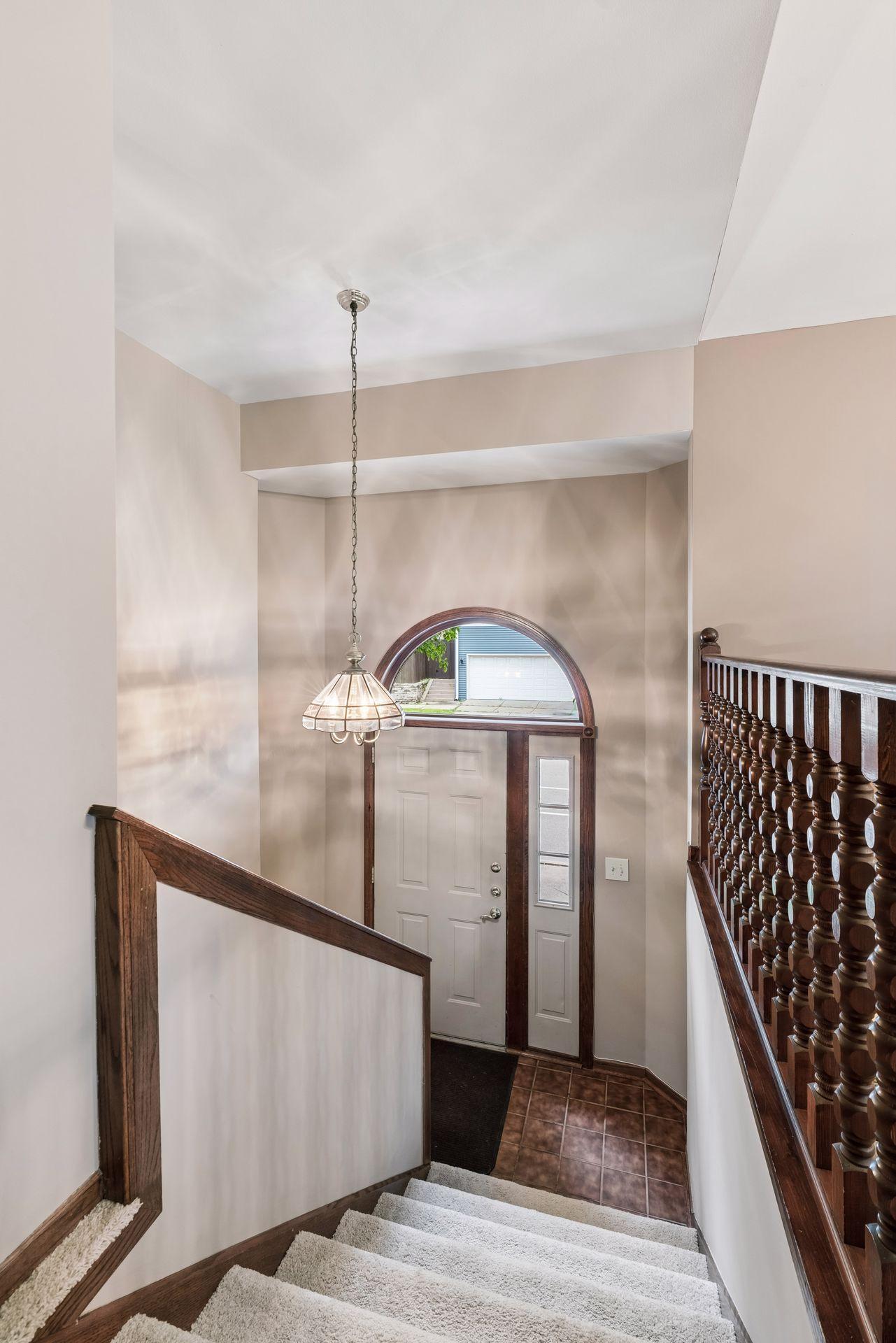 View of Residential at 707 Hamline Avenue, Saint Paul MN 55116, Saint Paul (25 of 49) - Mike Wilen | Minnesota Team Real Estate