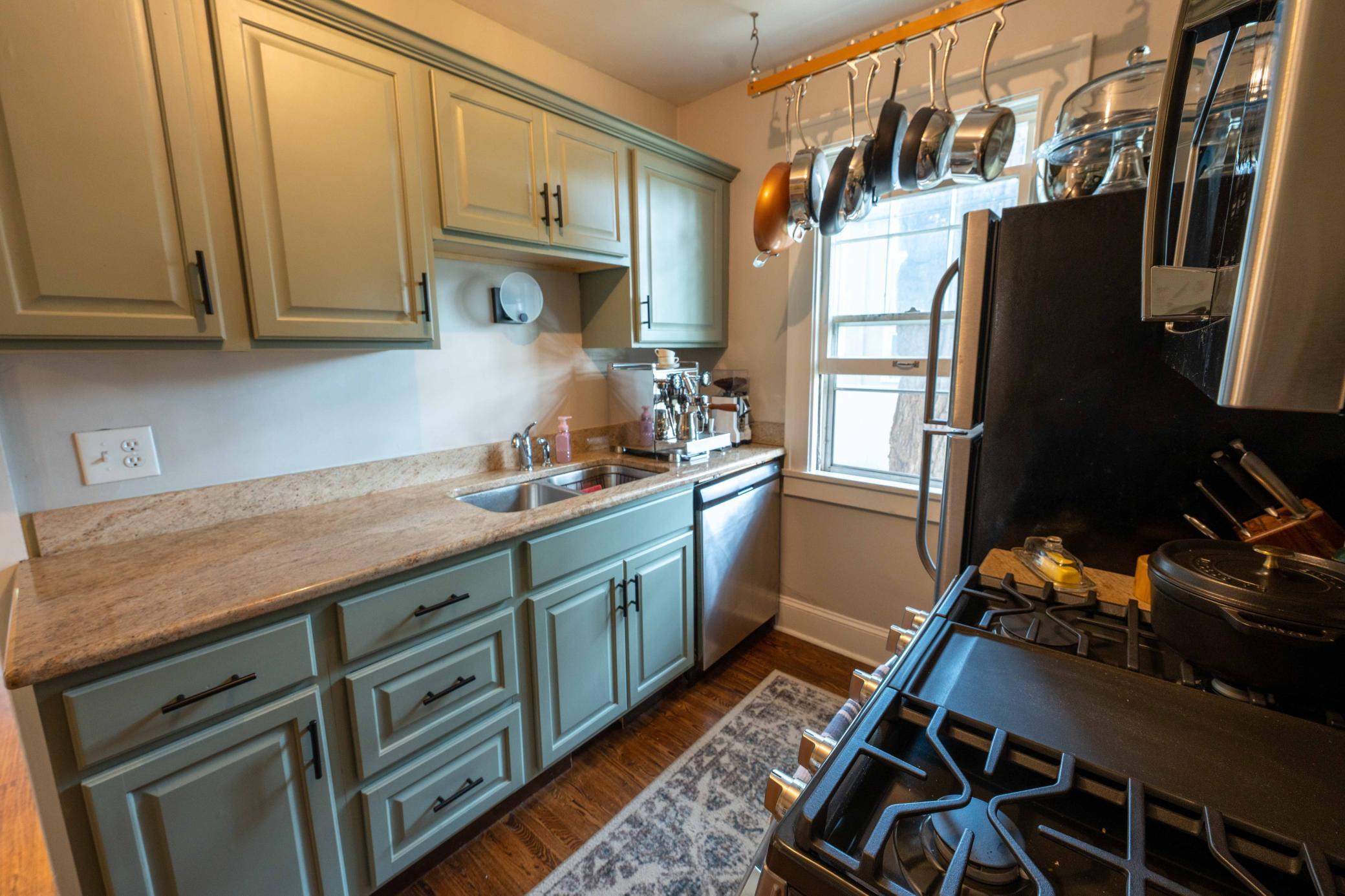 View of Residential Income at 1866 Jefferson Avenue, Saint Paul MN 55105, Saint Paul (10 of 35) - Mike Wilen | Minnesota Team Real Estate