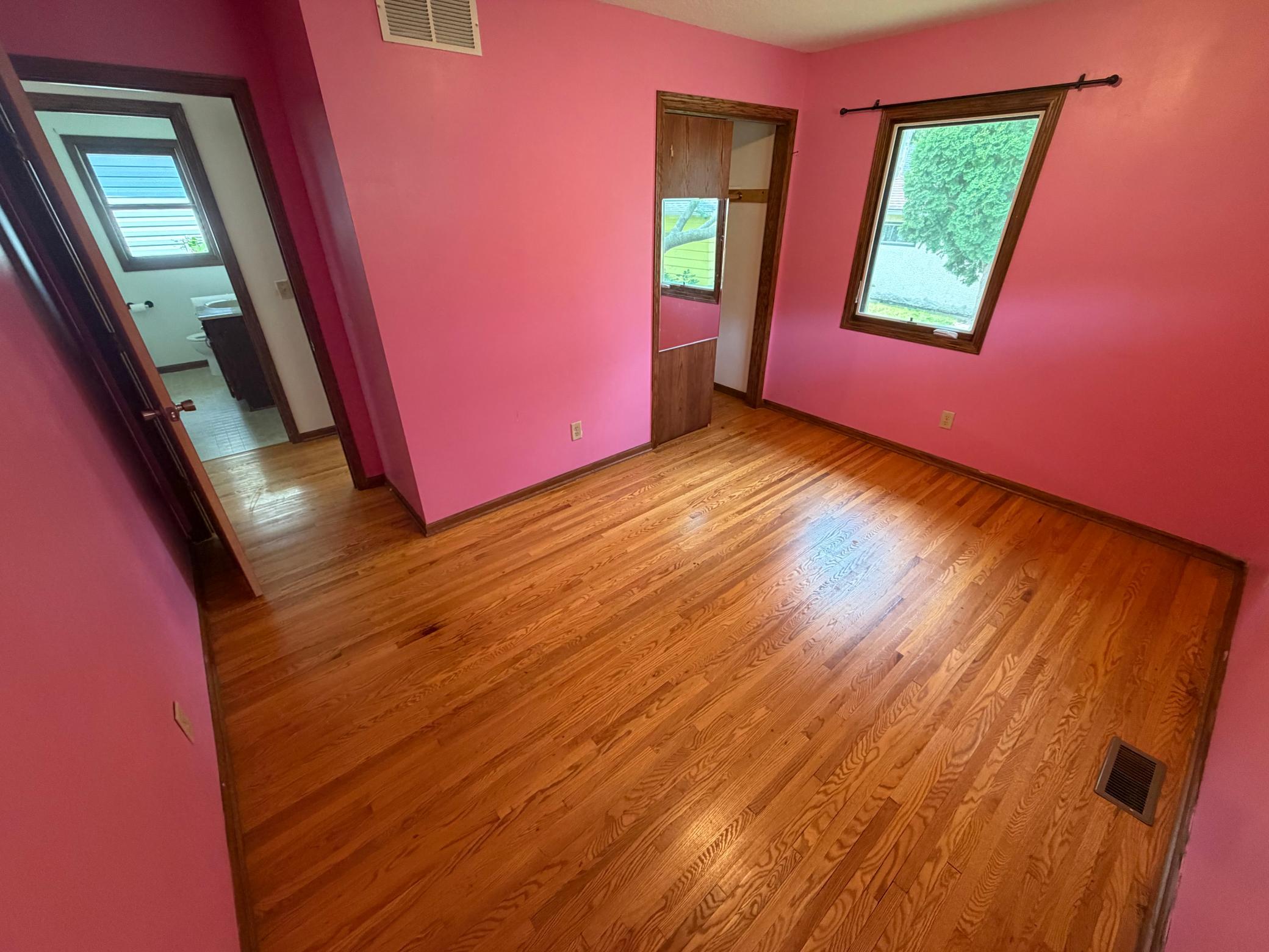 View of Residential at 2140 Bush Avenue, Saint Paul MN 55119, Saint Paul (15 of 20) - Mike Wilen | Minnesota Team Real Estate