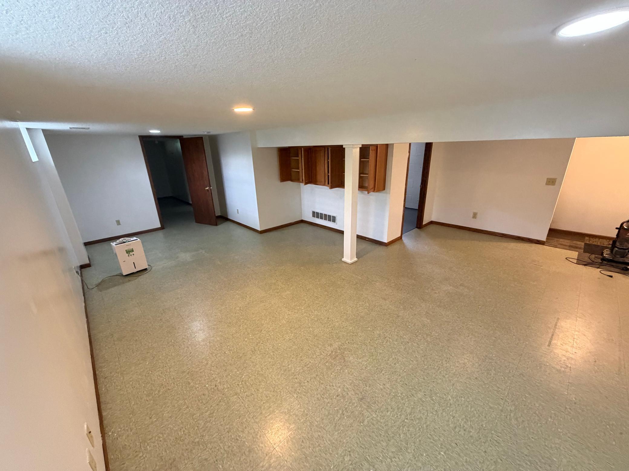 View of Residential at 2140 Bush Avenue, Saint Paul MN 55119, Saint Paul (14 of 20) - Mike Wilen | Minnesota Team Real Estate
