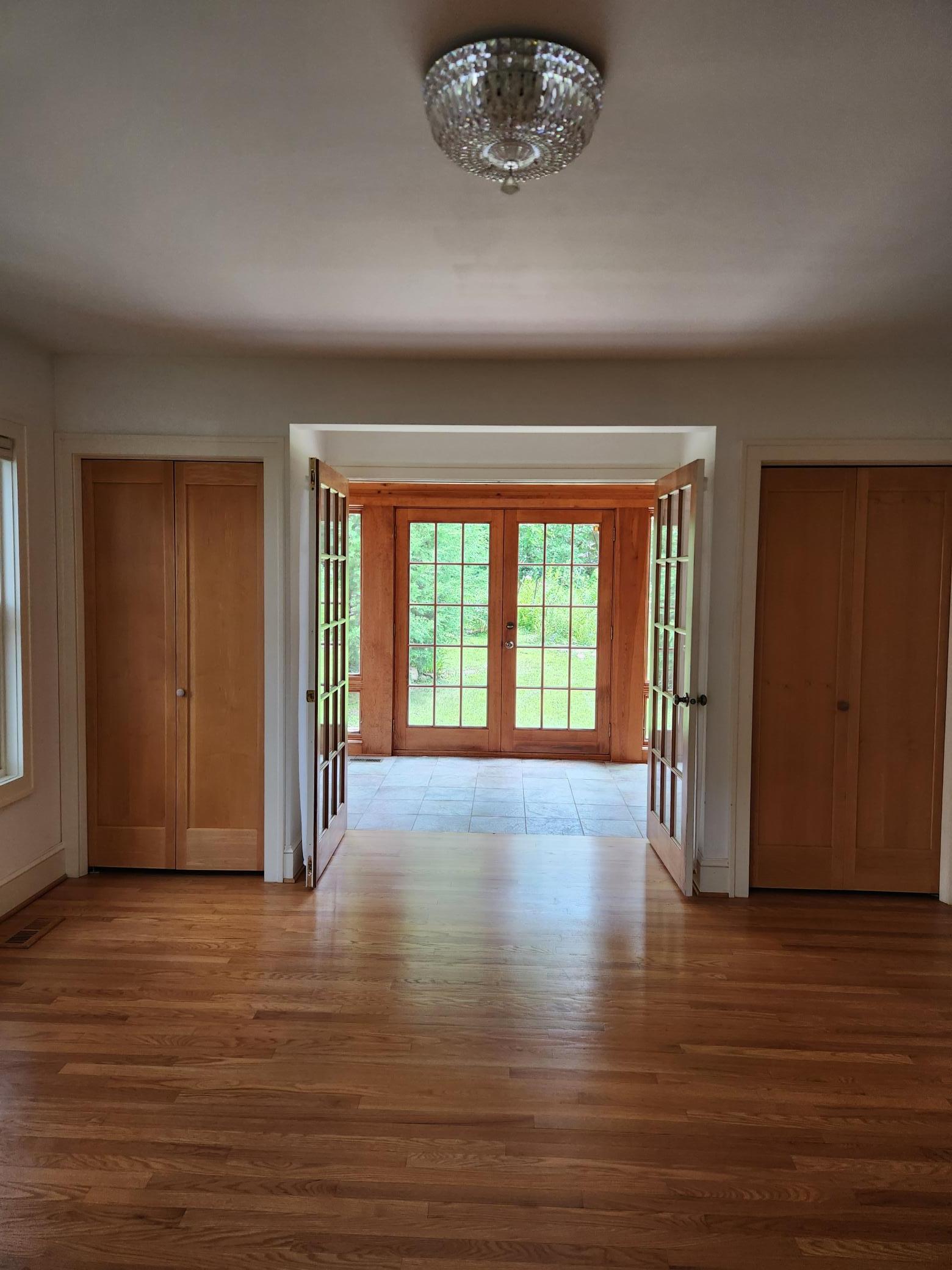 View of Residential at 1434 Hythe Street, Saint Paul MN 55108, Saint Paul (21 of 48) - Mike Wilen | Minnesota Team Real Estate