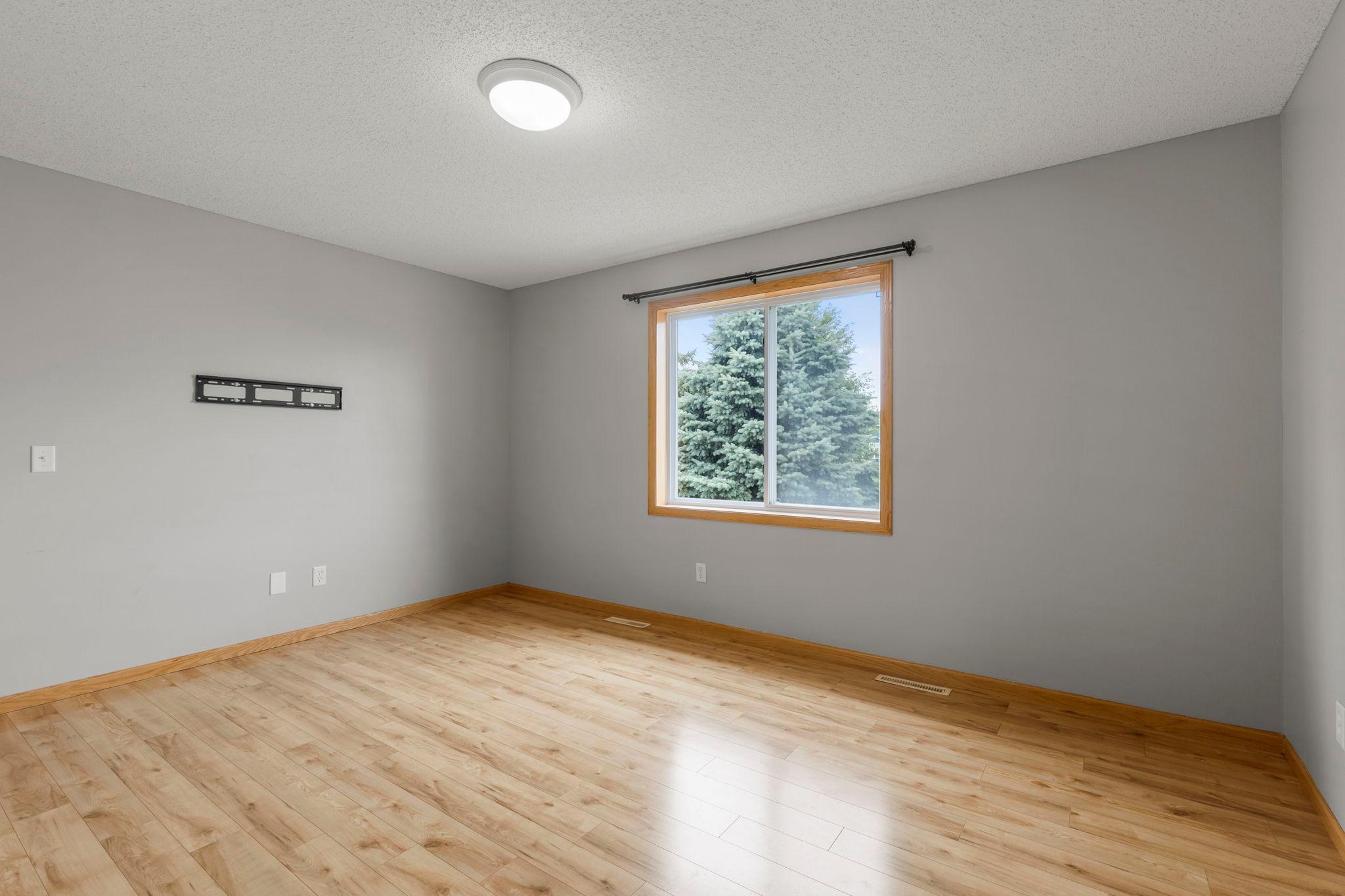 View of Residential at 1685 Philipp Way, Shakopee MN 55379, Shakopee (32 of 61) - Mike Wilen | Minnesota Team Real Estate