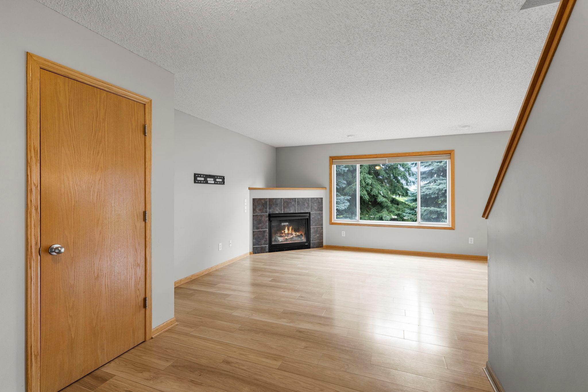 View of Residential at 1685 Philipp Way, Shakopee MN 55379, Shakopee (10 of 61) - Mike Wilen | Minnesota Team Real Estate