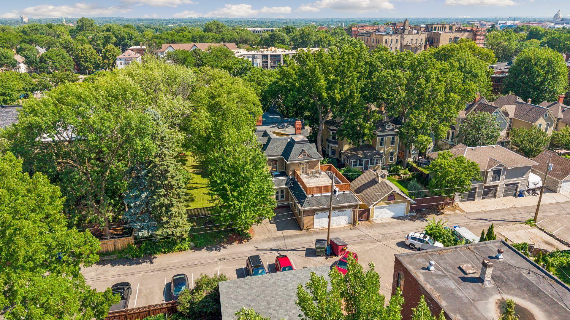 View of Residential at 422 Laurel Avenue, Saint Paul MN 55102, Saint Paul (86 of 96) - Mike Wilen | Minnesota Team Real Estate