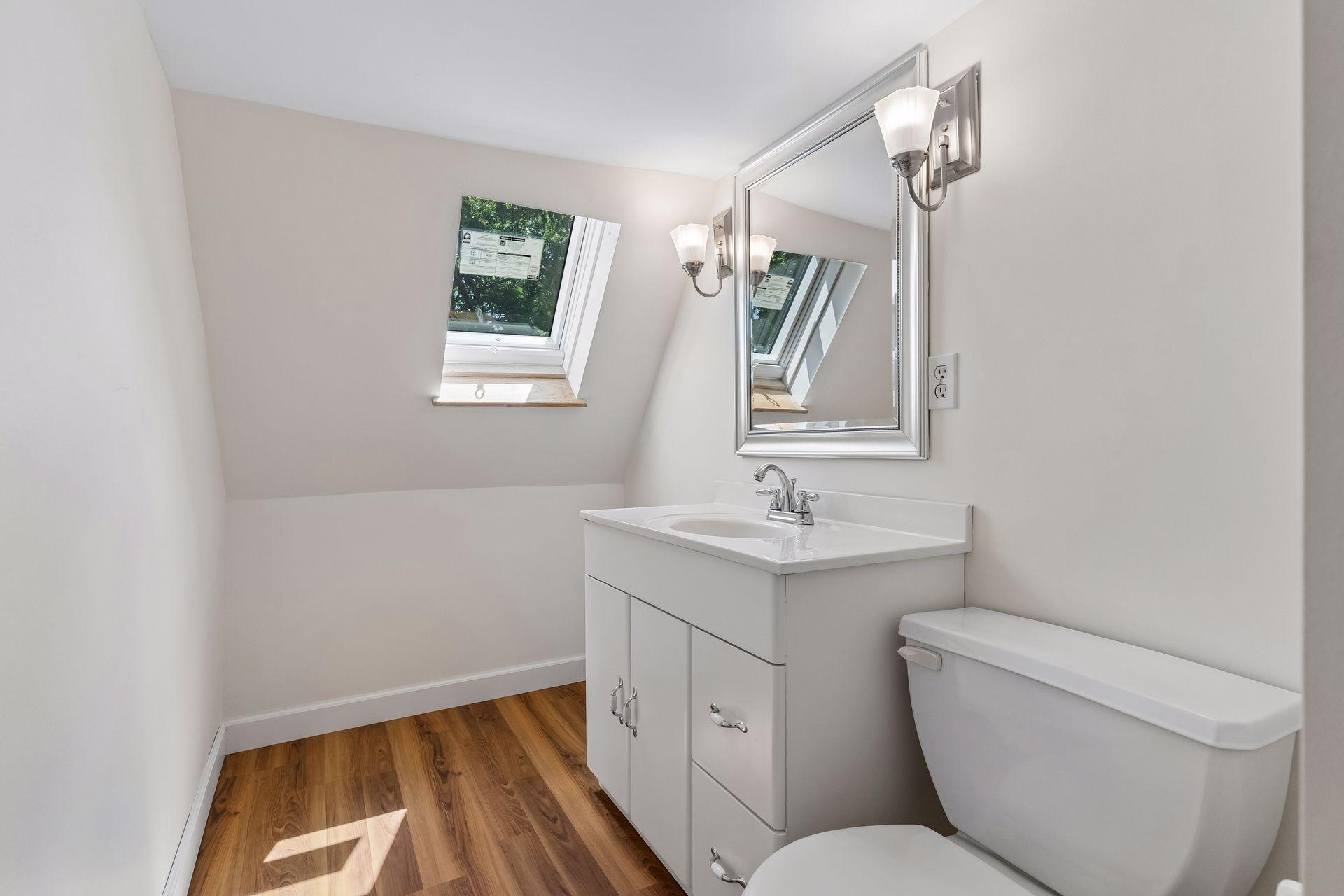 View of Residential at 422 Laurel Avenue, Saint Paul MN 55102, Saint Paul (69 of 96) - Mike Wilen | Minnesota Team Real Estate