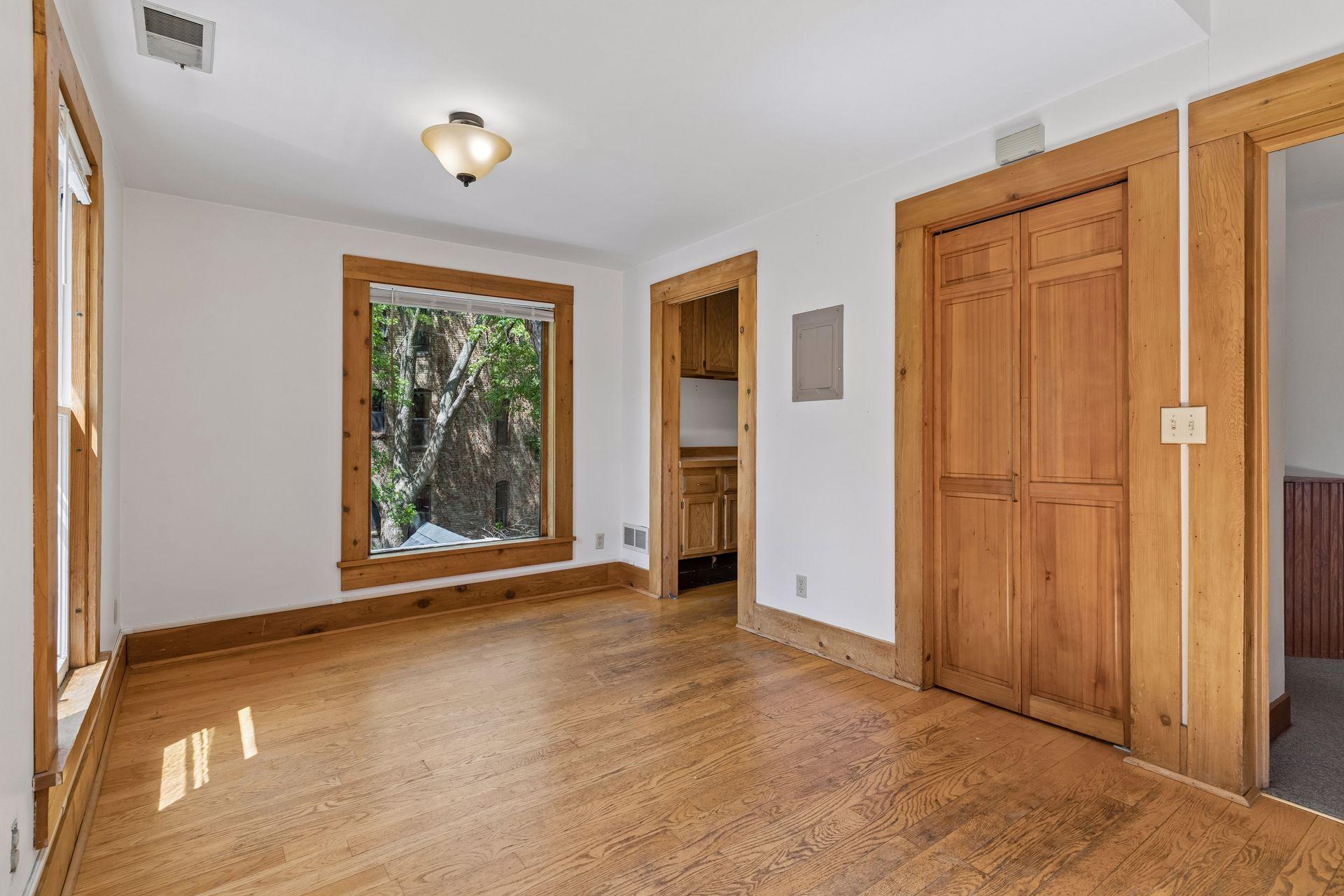 View of Residential at 422 Laurel Avenue, Saint Paul MN 55102, Saint Paul (60 of 96) - Mike Wilen | Minnesota Team Real Estate