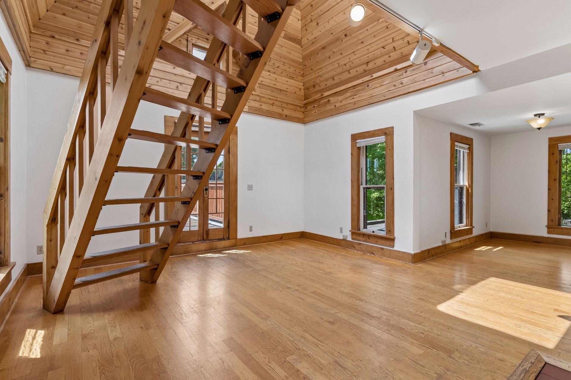 View of Residential at 422 Laurel Avenue, Saint Paul MN 55102, Saint Paul (58 of 96) - Mike Wilen | Minnesota Team Real Estate