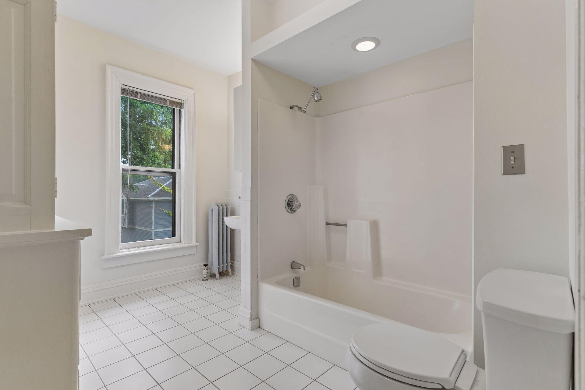 View of Residential at 422 Laurel Avenue, Saint Paul MN 55102, Saint Paul (55 of 96) - Mike Wilen | Minnesota Team Real Estate