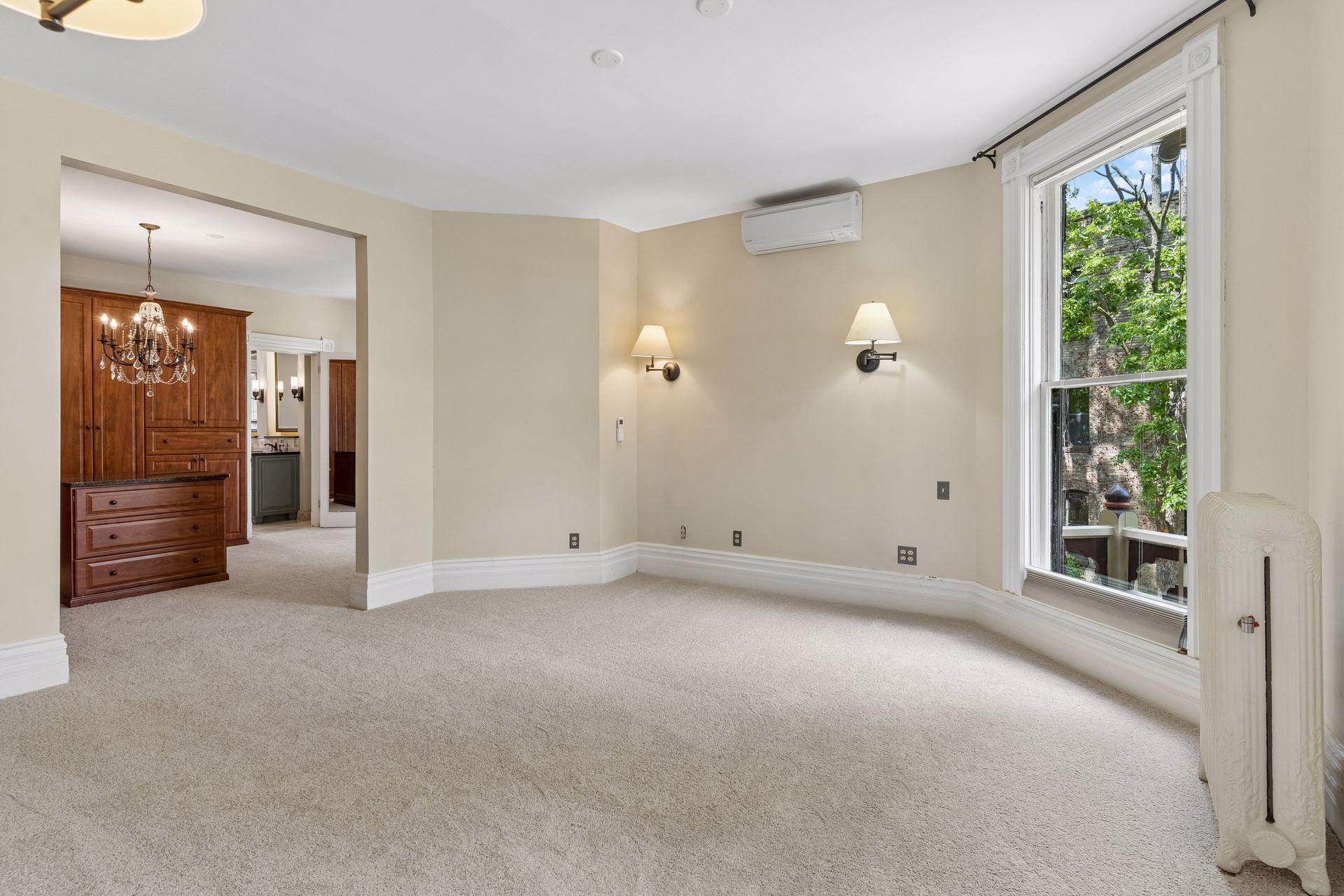 View of Residential at 422 Laurel Avenue, Saint Paul MN 55102, Saint Paul (46 of 96) - Mike Wilen | Minnesota Team Real Estate