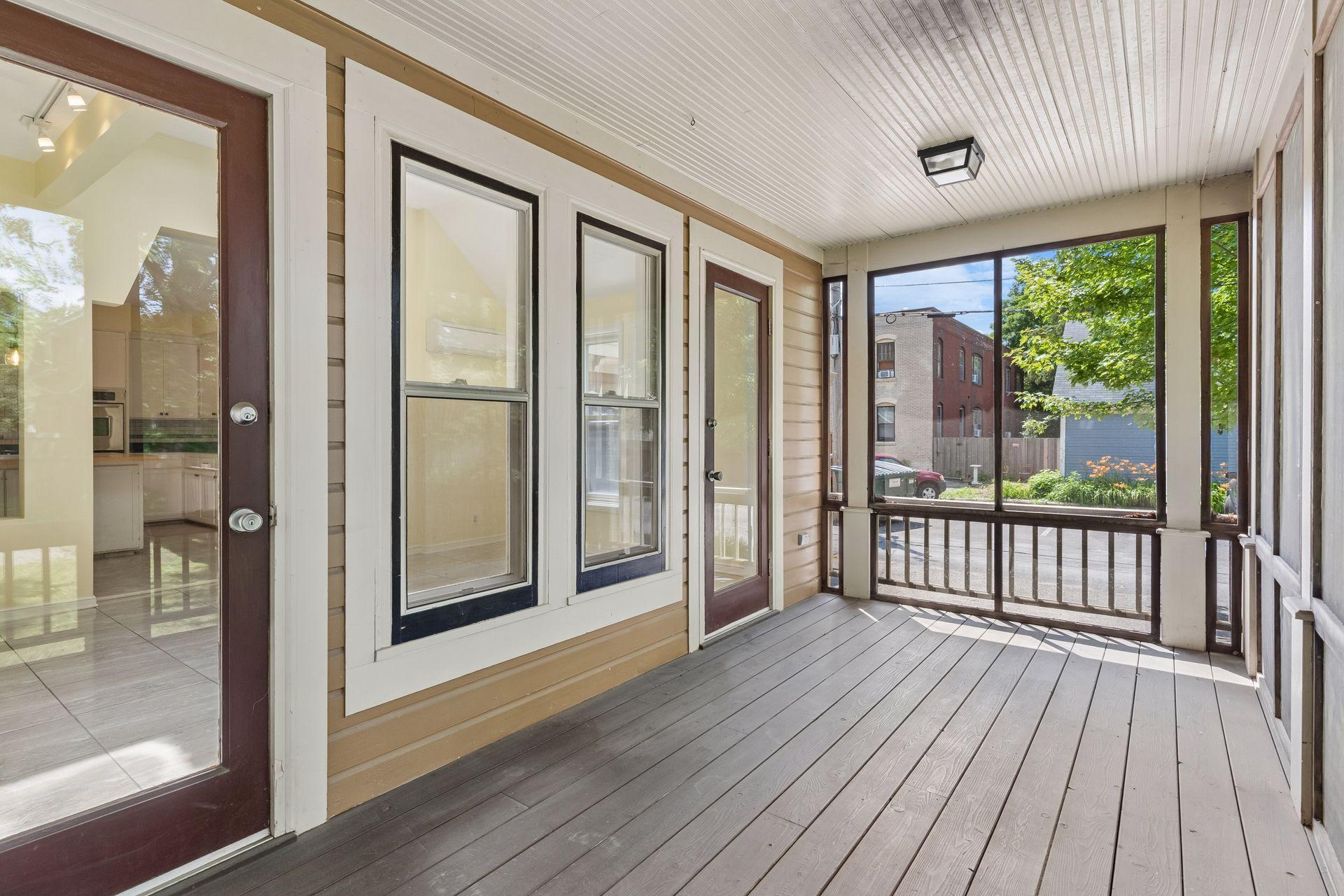 View of Residential at 422 Laurel Avenue, Saint Paul MN 55102, Saint Paul (41 of 96) - Mike Wilen | Minnesota Team Real Estate